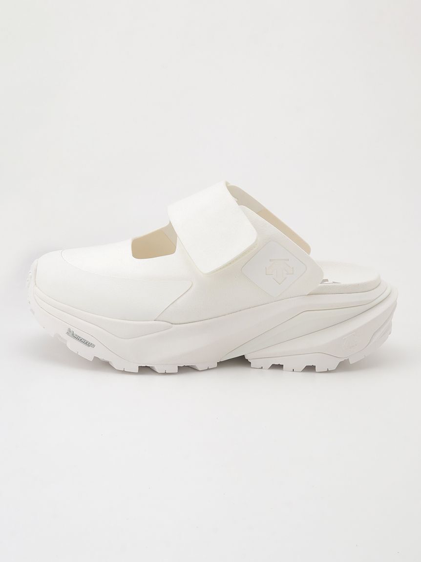 emmi「【DESCENTE】TREK EASE MULE」|スニーカー|