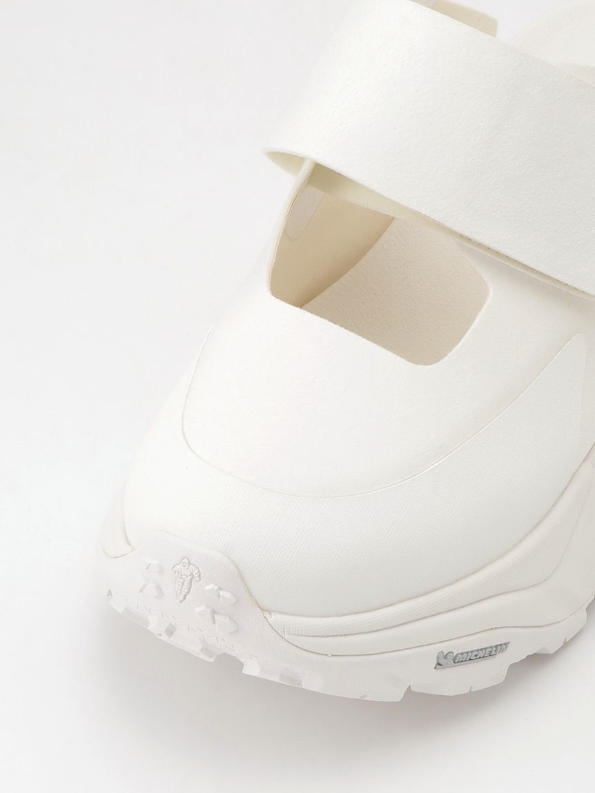 emmi「【DESCENTE】TREK EASE MULE」|スニーカー|