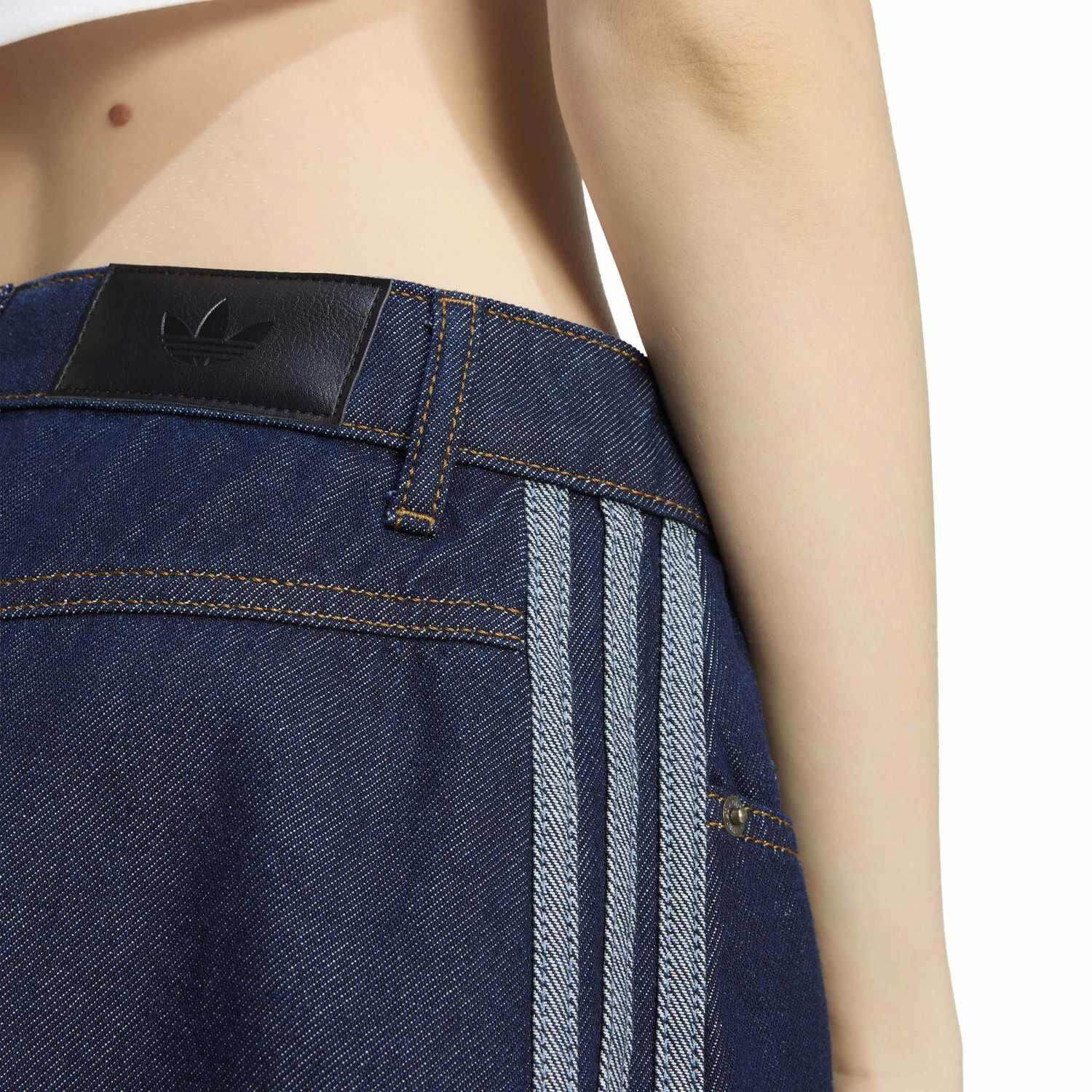 adidas「【ADIDAS ｳｪｱ】W 3STRIPES DENIM MINI SKIRT」|スカート|