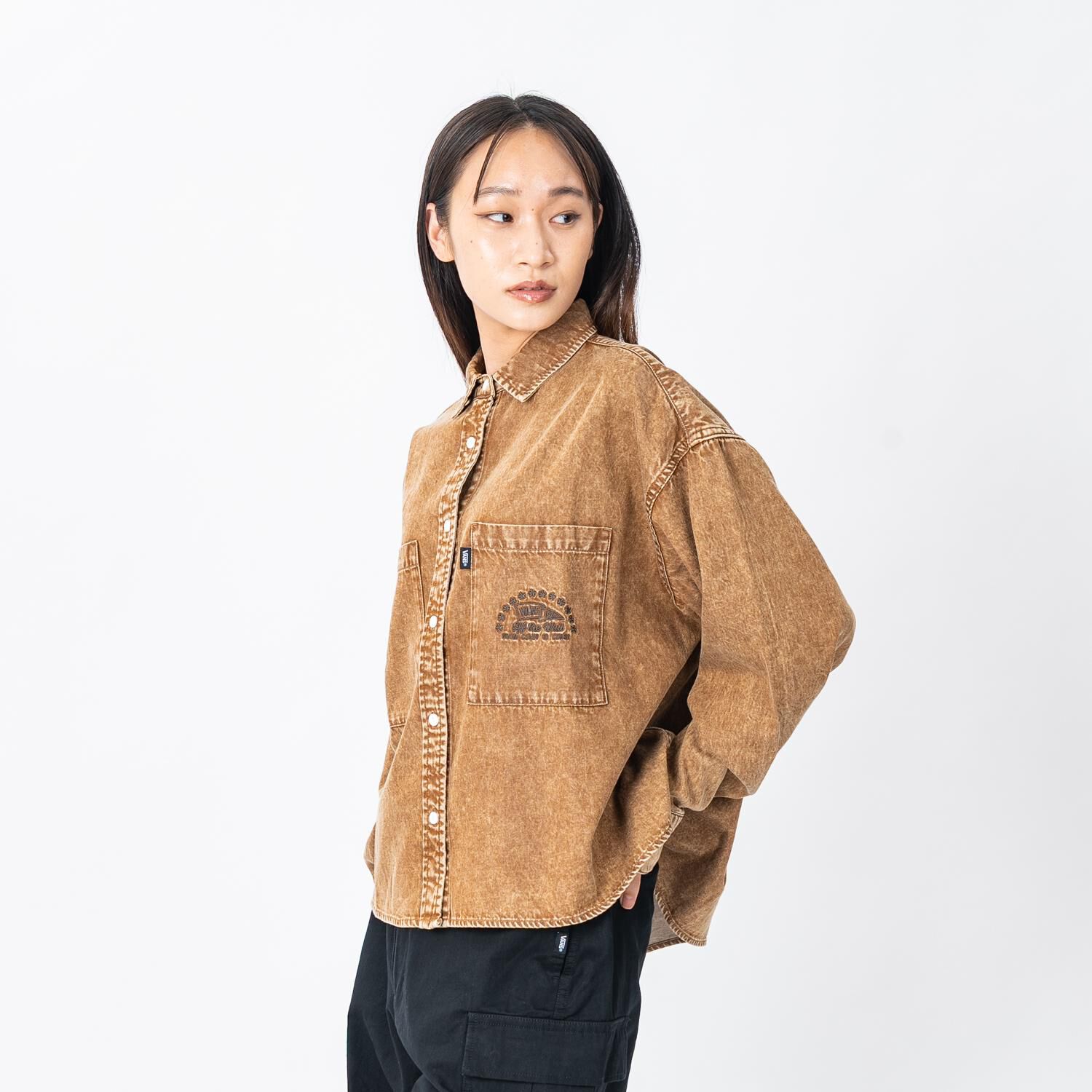 VANS「【VANSｱﾊﾟﾚﾙ(WJ)】W EMBROIDERY DENIM SHIRT」|Tシャツ・カットソー|