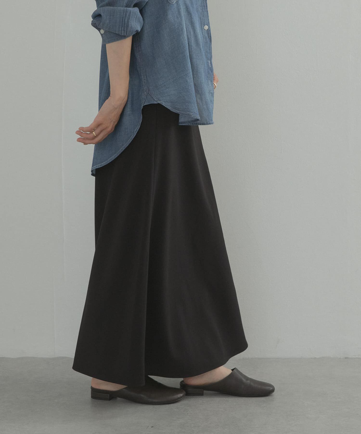 URBAN RESEARCH DOORS「ウエスト釦バイアススカート」|スカート|