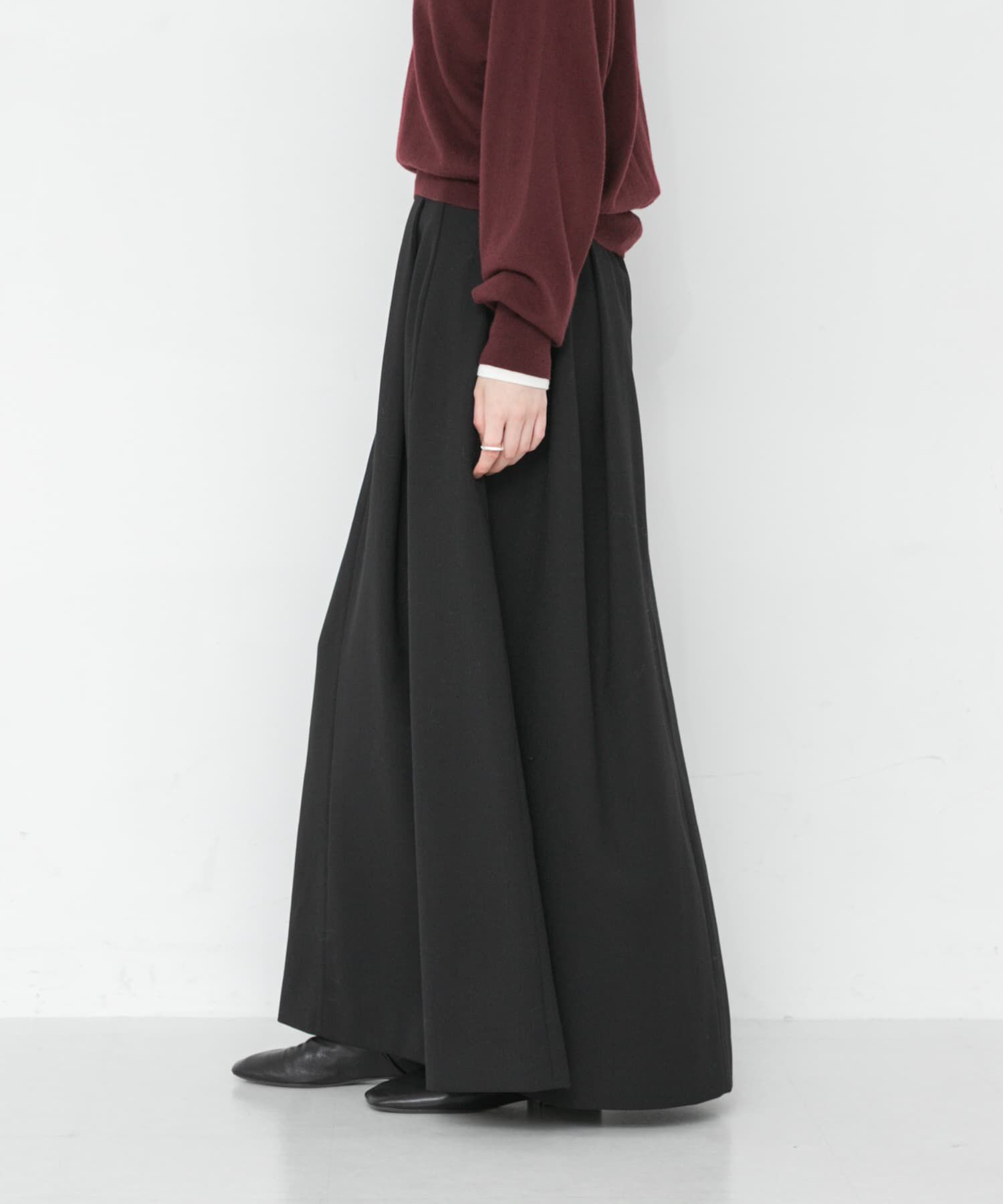 URBAN RESEARCH「new basic　CLEAN VOLUME SKIRT」|スカート|