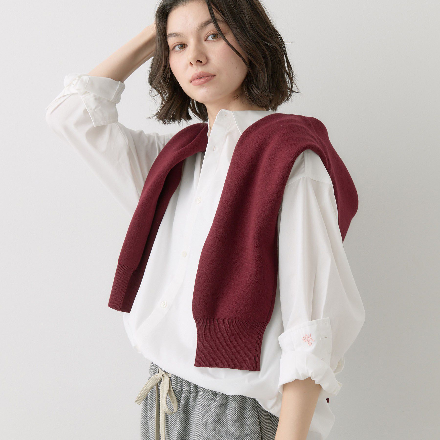 Dessin「【洗える/オンオフ着られる】袖裏ワンポイント刺繍 オーバーシャツ」|シャツ・ブラウス|オフホワイト(003
