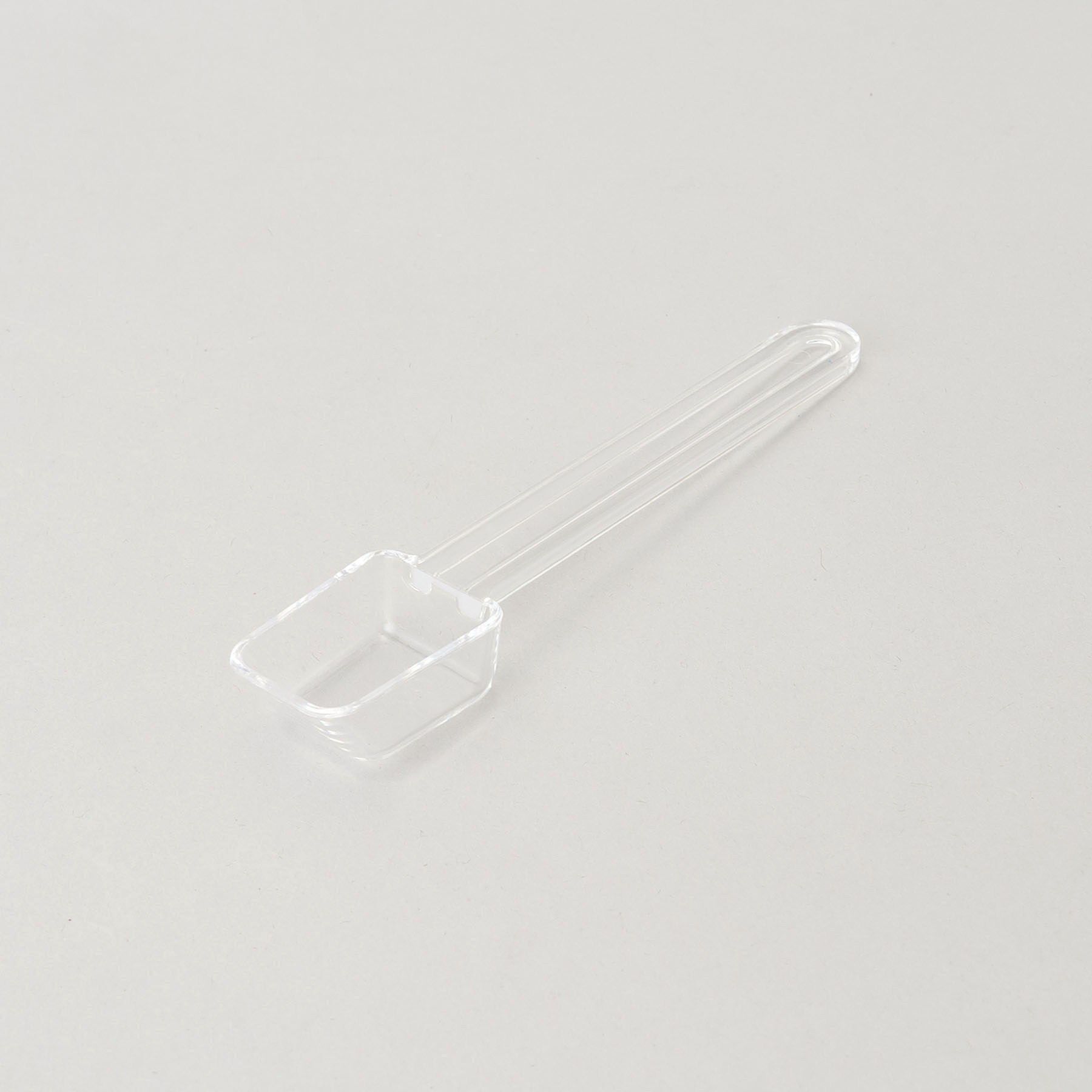 212 KITCHEN STORE「密閉保存容器 200ml スプーン付き WH 山崎実業 ＜tower タワー＞」|食器・キッチングッズ|
