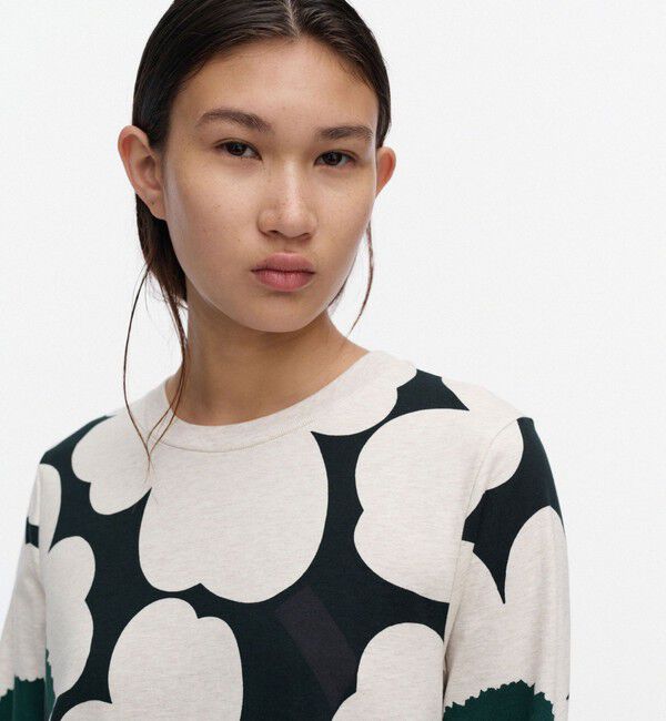Marimekko「Hujanhajan Unikko ワンピース」|ワンピース|