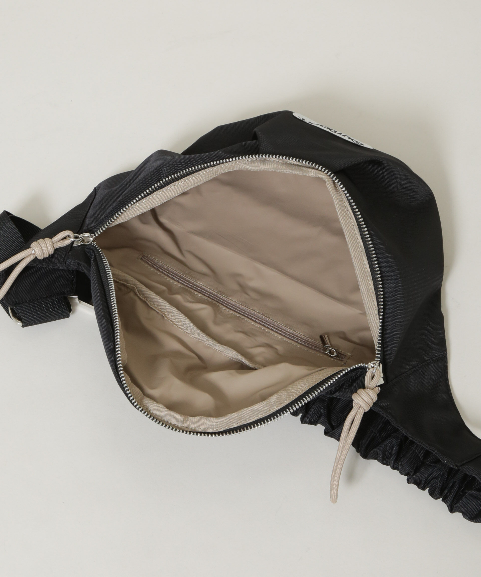 NANO universe「OUTDOOR PRODUCTS/OUTDOOR PRODUCTS Sling Bag」|ショルダー・メッセンジャー|