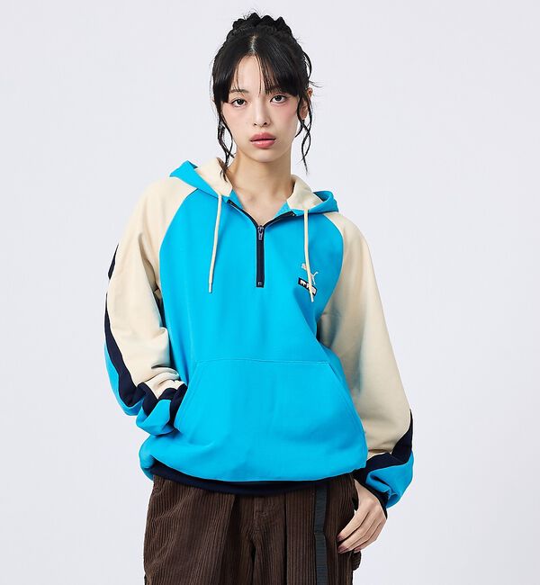 ABAHOUSE「【PUMA &times; SCYE / プーマ &times; サイ】HALF ZIP HOOD /」|スウェット・ジャージ|ブルー