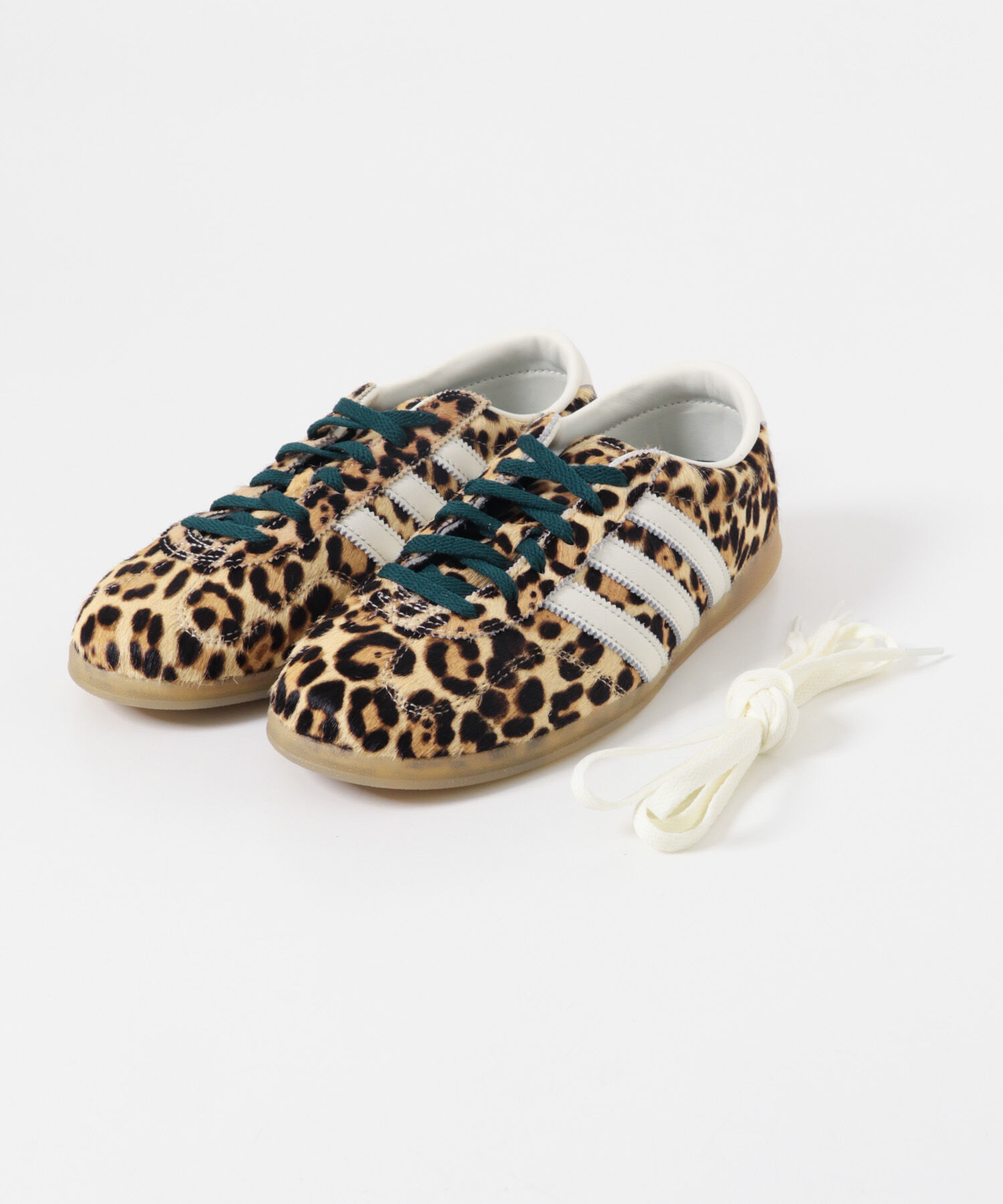 URBAN RESEARCH DOORS「adidas　GAZELLE LO PRO W」|スニーカー|