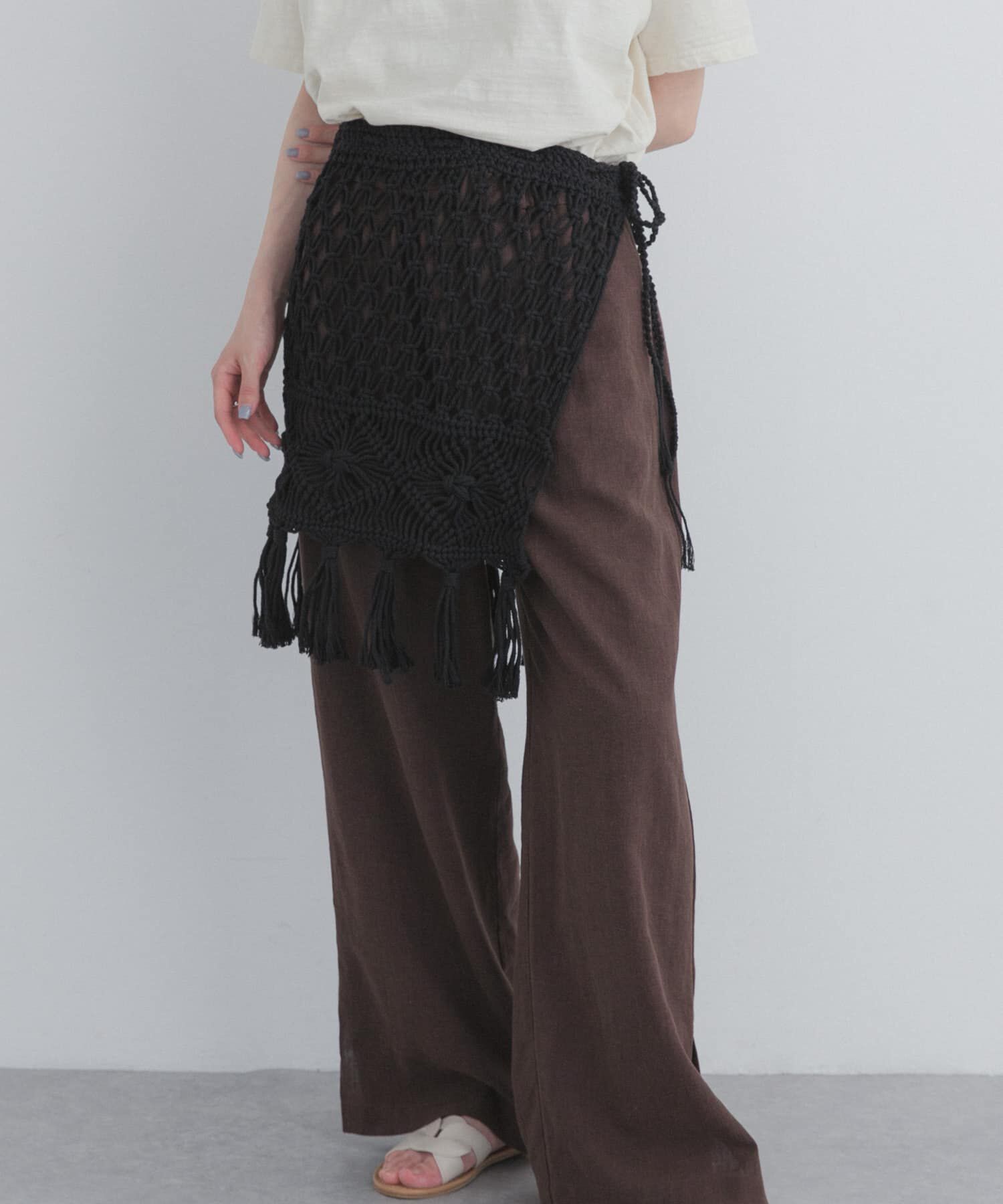 URBAN RESEARCH DOORS「『別注』AFLOAH&times;DOORS　MACRAME APRON」|スカート|