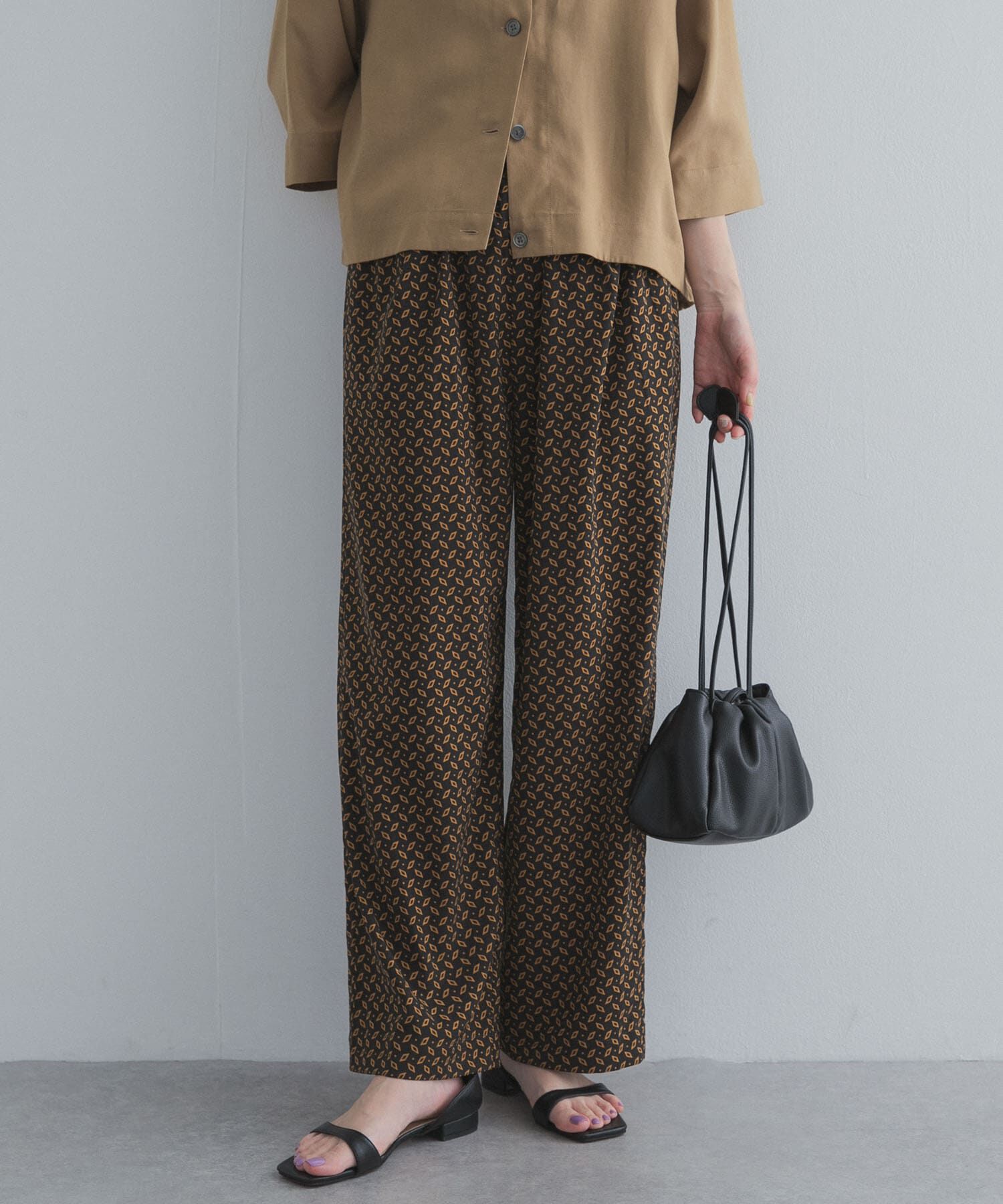 URBAN RESEARCH DOORS「プリントストレートイージーパンツ」|その他|