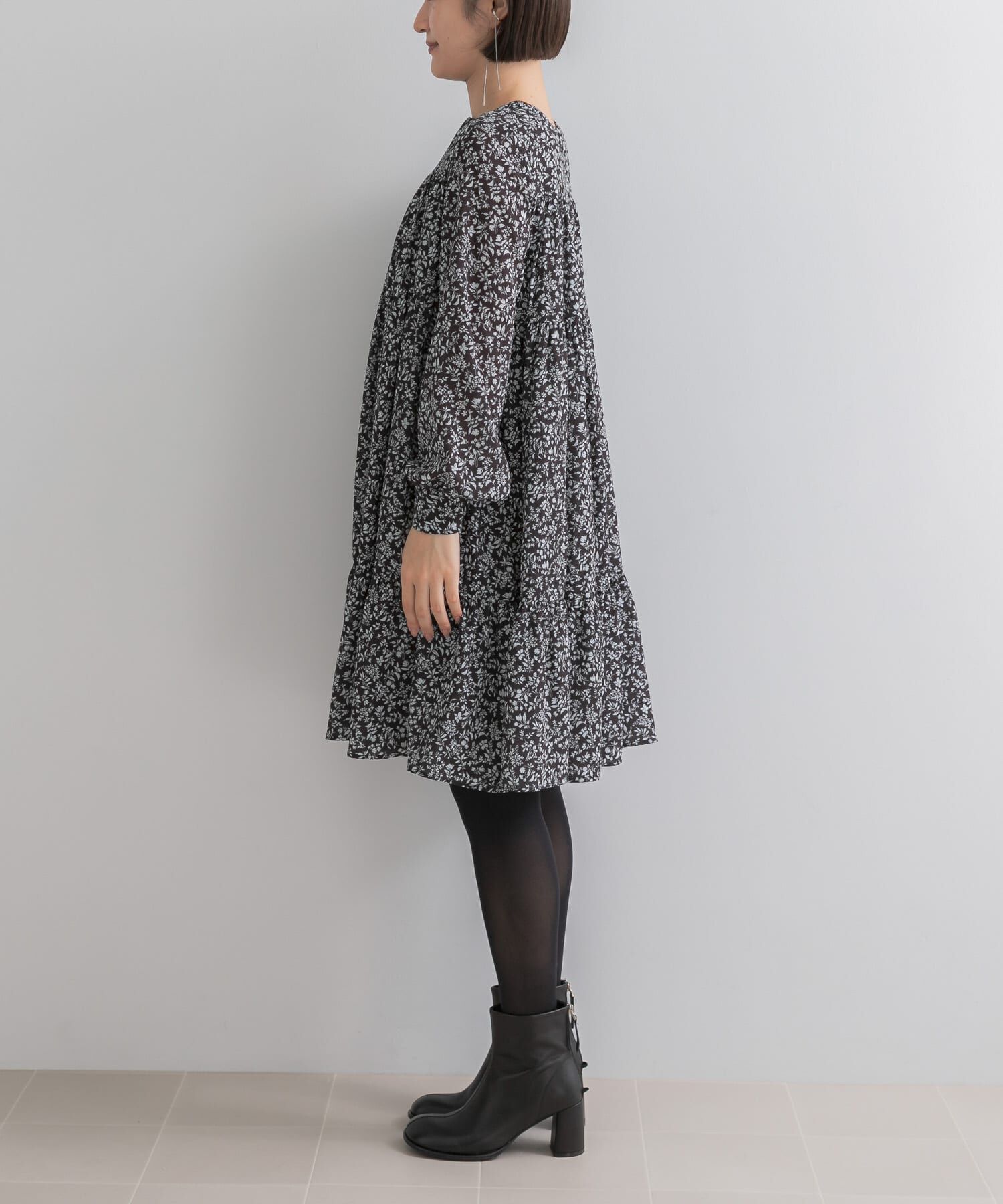 URBAN RESEARCH ROSSO「『WEB限定』スモールフラワープリントティアードワンピース」|ワンピース|
