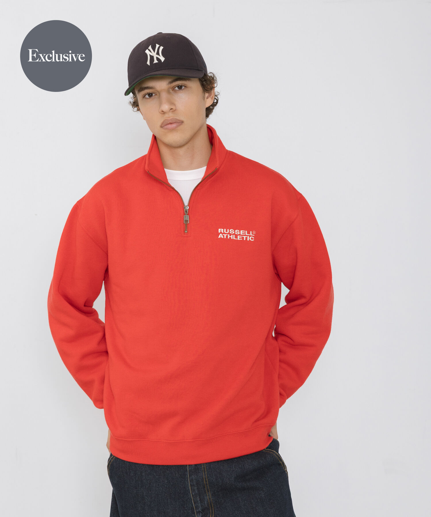 Sonny Label 「『別注』Russell Athletic&times;Sonny Label　ハーフジップスウェットプルオーバー」|スウェット・ジャージ|レッド