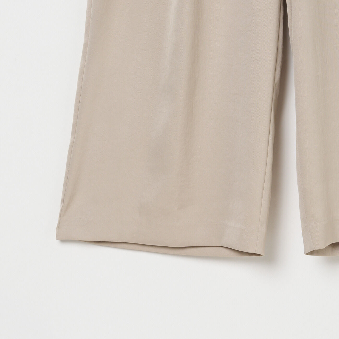 HELIOPOLE「HELIOPOLE SILKY TWILL TUCK STRAIGHT PANTS」|チノ|