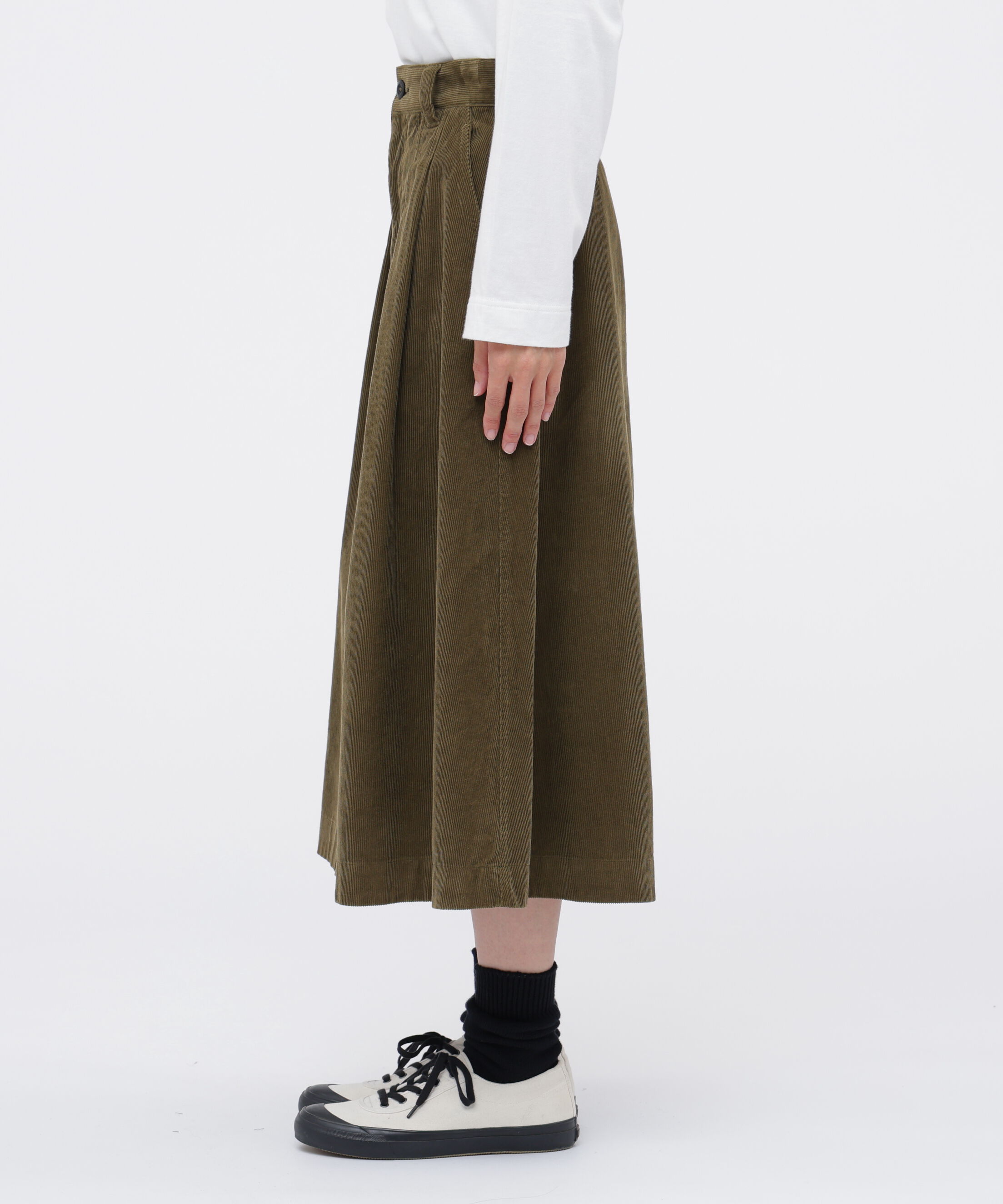 MHL.「DRY COTTON NEEDLECORD SKIRT」|スカート|