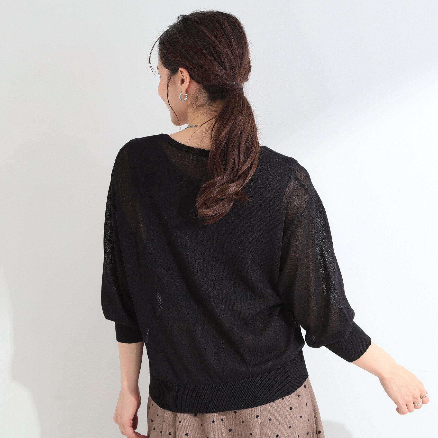 SHOO･LA･RUE「【洗濯機可/S-LL】程よいVネックですっきり魅せる ジップアップ 7分袖シアーカーディガン」|カーディガン|