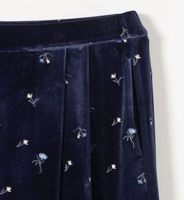 quaranciel「《予約》〈洗濯機可能〉フラワー 刺繍 ポリエステル ベロア ワイド パンツ」|その他|