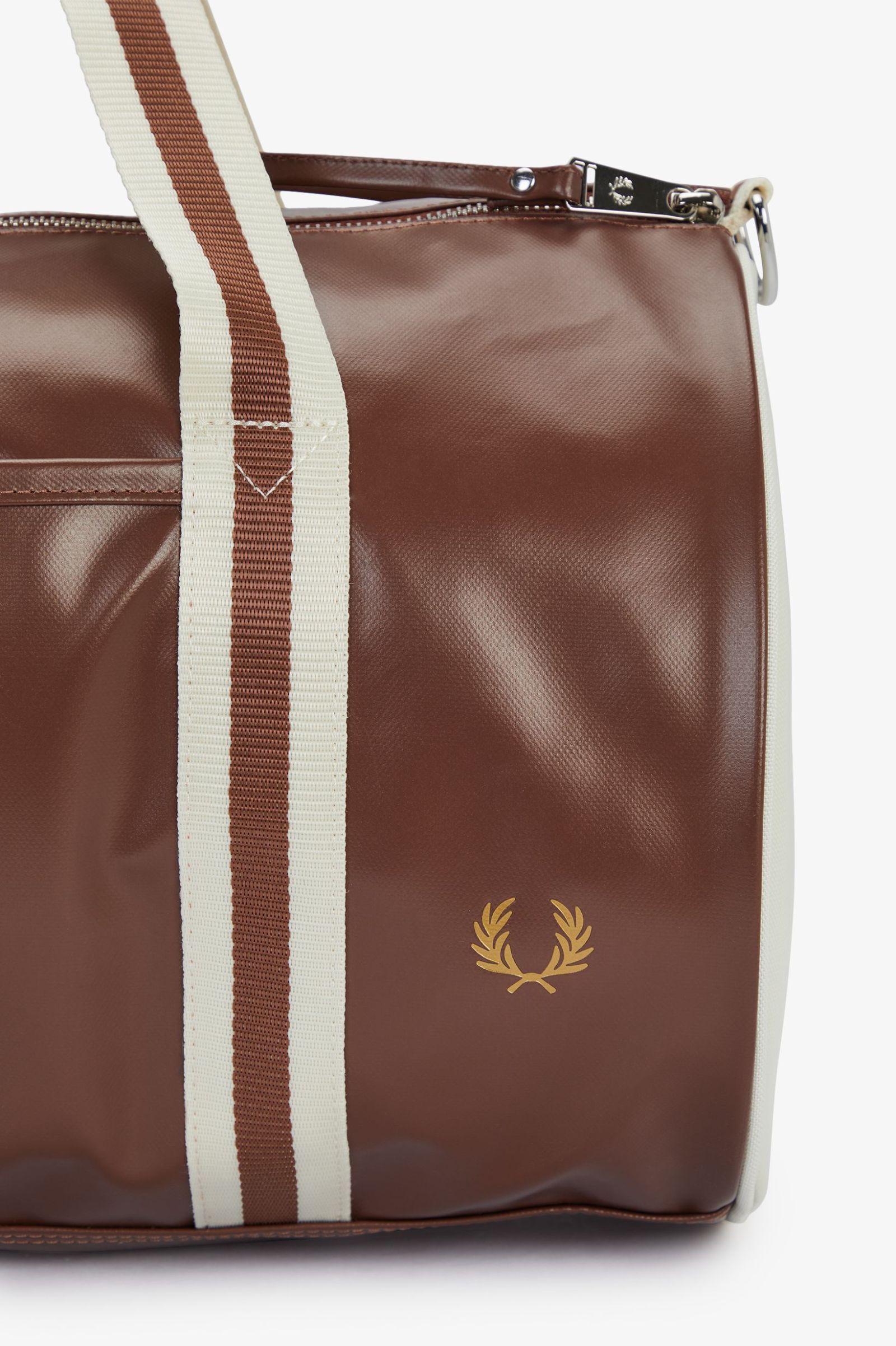 FRED PERRY 「Classic Barrel Bag／クラシックバレルバッグ」|ボストンバッグ|
