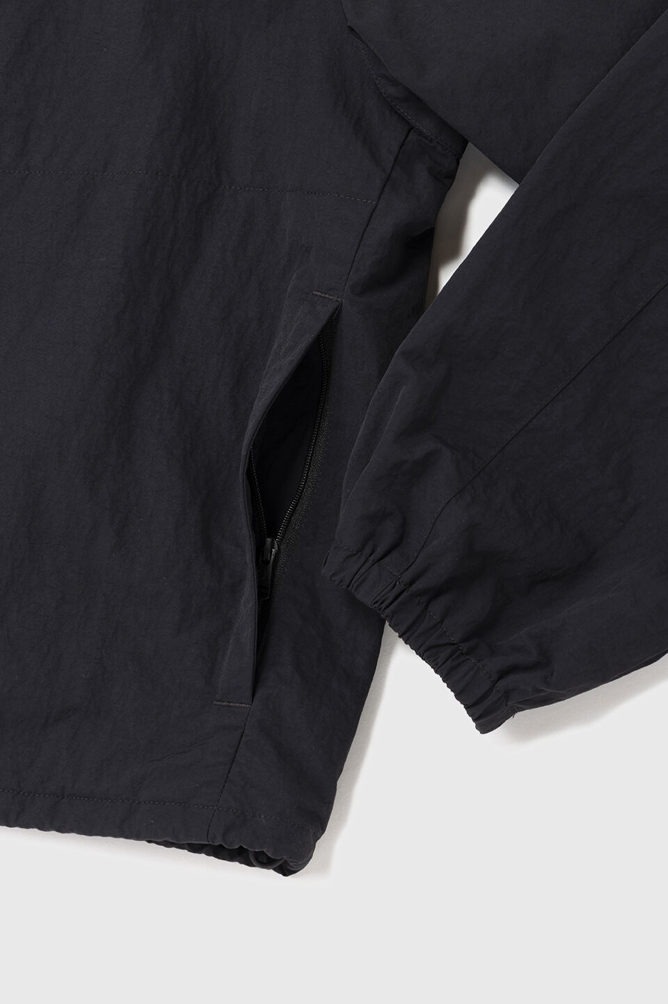 FRED PERRY 「FRED PERRY／OVERSIZED SHELL JACKET／オーバーサイズドシェルジャケット」|ブルゾン・スタジャン|