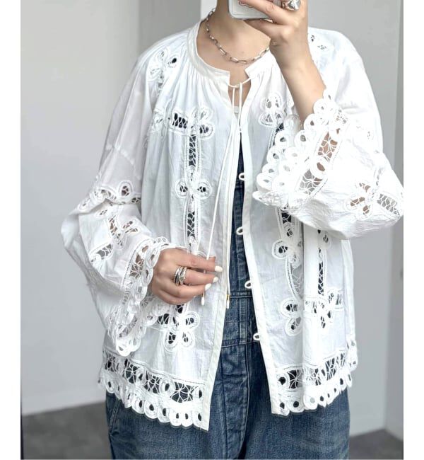 journal standard luxe「《追加》バテンレース スタンドカラーギャザーブラウス」|シャツ・ブラウス|ホワイト
