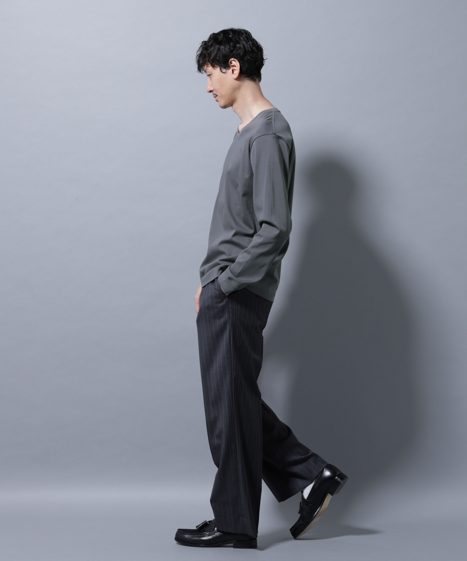 nano･universe「アンチスメルVネックTシャツ 長袖」|Tシャツ・カットソー|