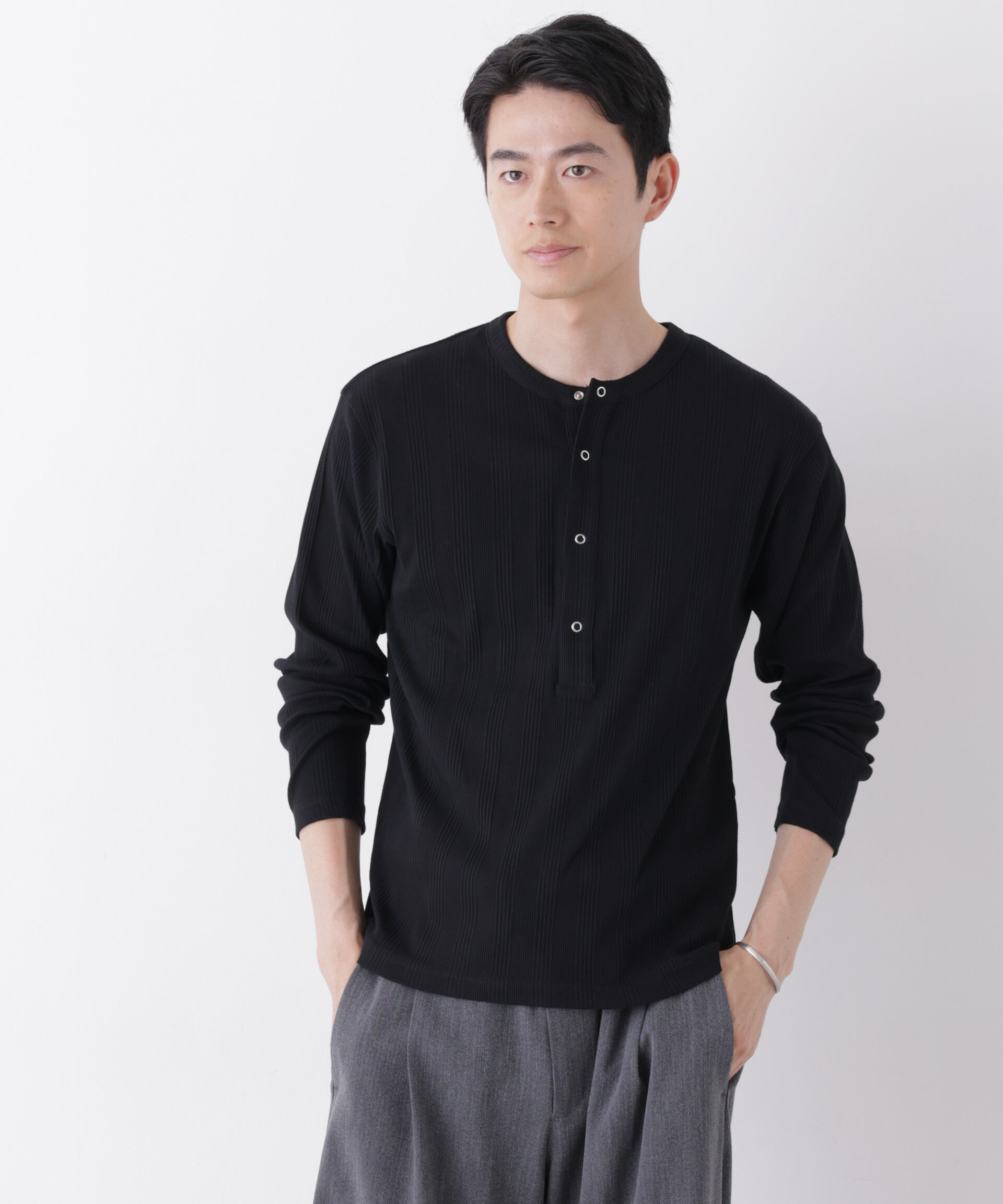 NANO universe「ランダム針抜きリブ リングドットヘンリーネック」|Tシャツ・カットソー|