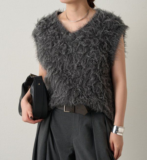  「シャギーVベスト」|ニット・セーター|