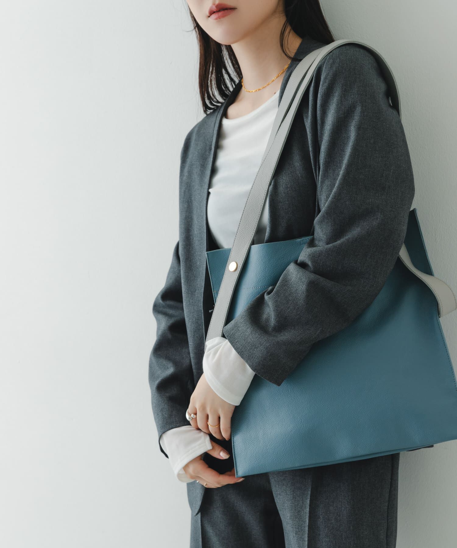 RODE SKO「『一部別注カラー』BEAURE　カウレザー2デザインベルトバッグ」|トートバッグ|