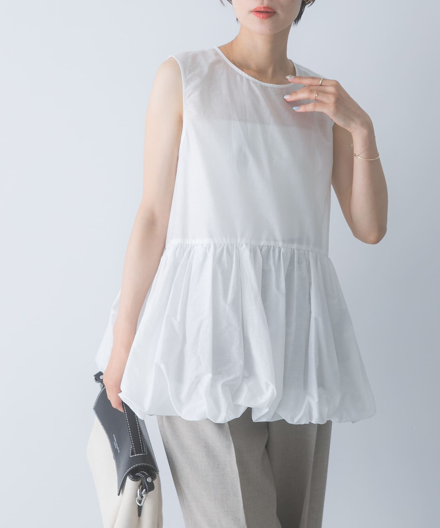 URBAN RESEARCH ROSSO「CHIGNON　バルーンペプラムブラウス」|シャツ・ブラウス|