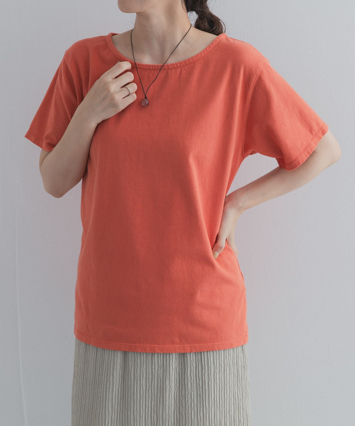 URBAN RESEARCH DOORS「GrowOrganicボートネックTシャツ」|Tシャツ・カットソー|レッド