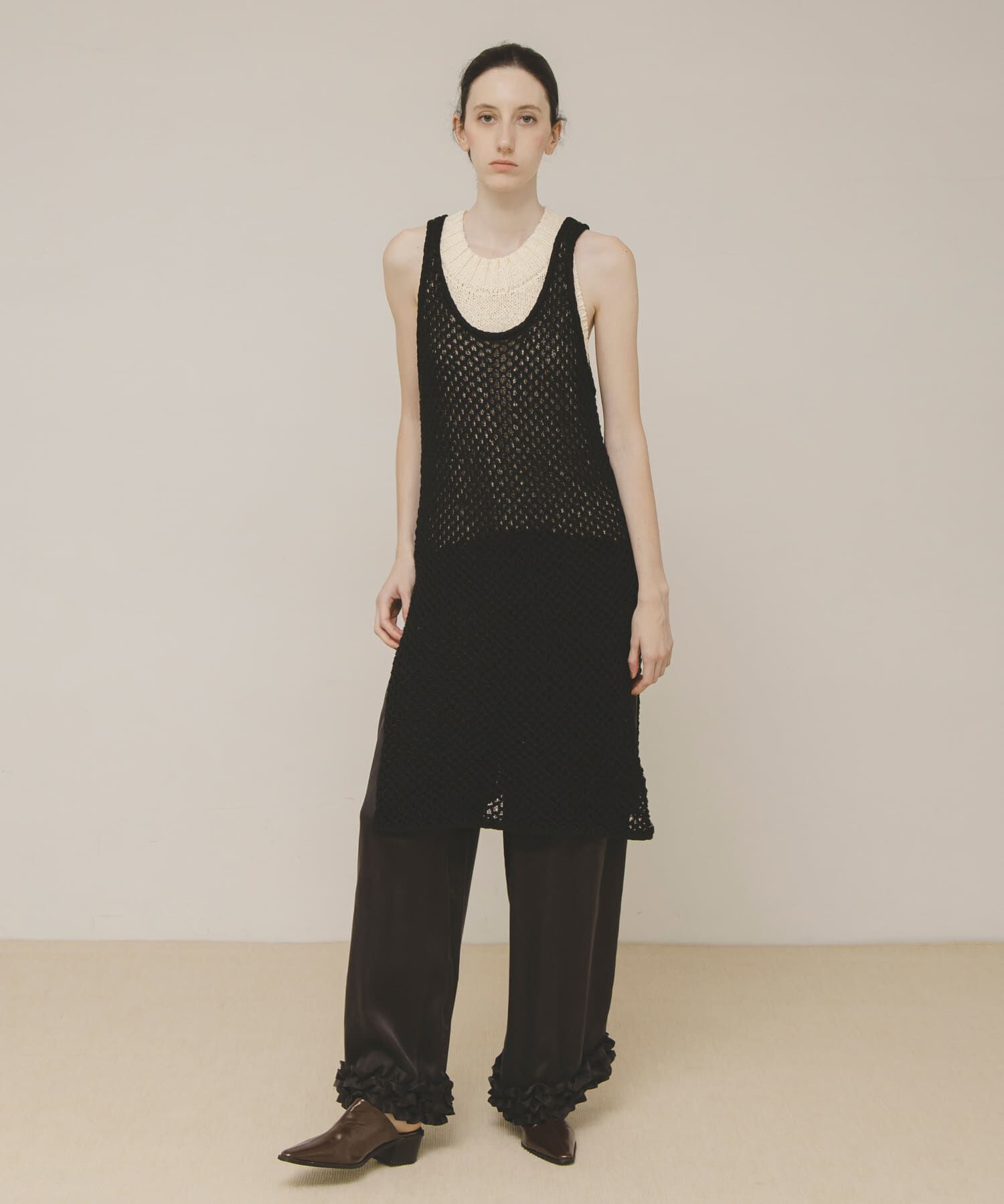 LAATO「frill frill pants」|その他|ブラック