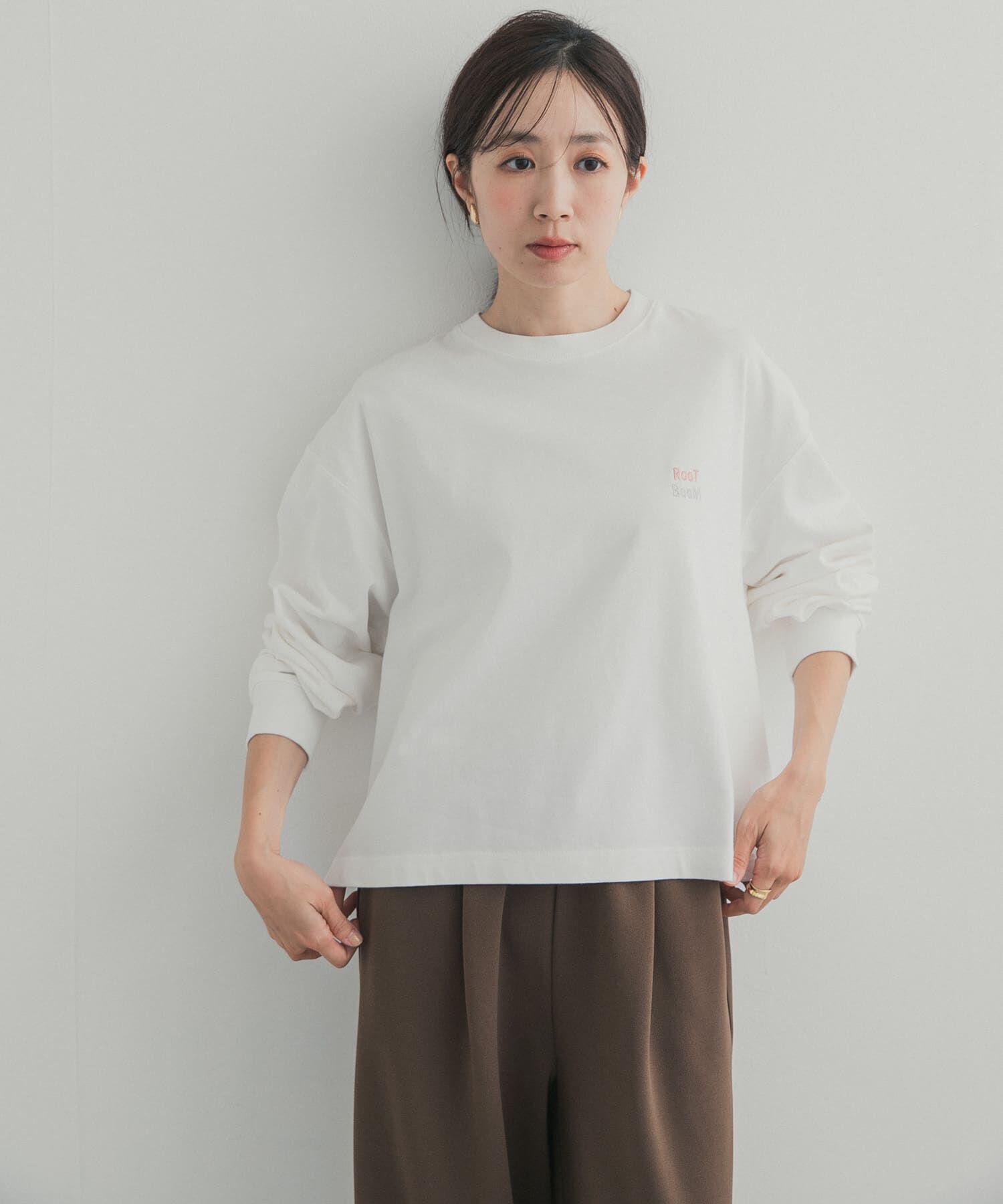 URBAN RESEARCH DOORS「GrowOrganic 刺しゅうロングスリーブTシャツ」|Tシャツ・カットソー|