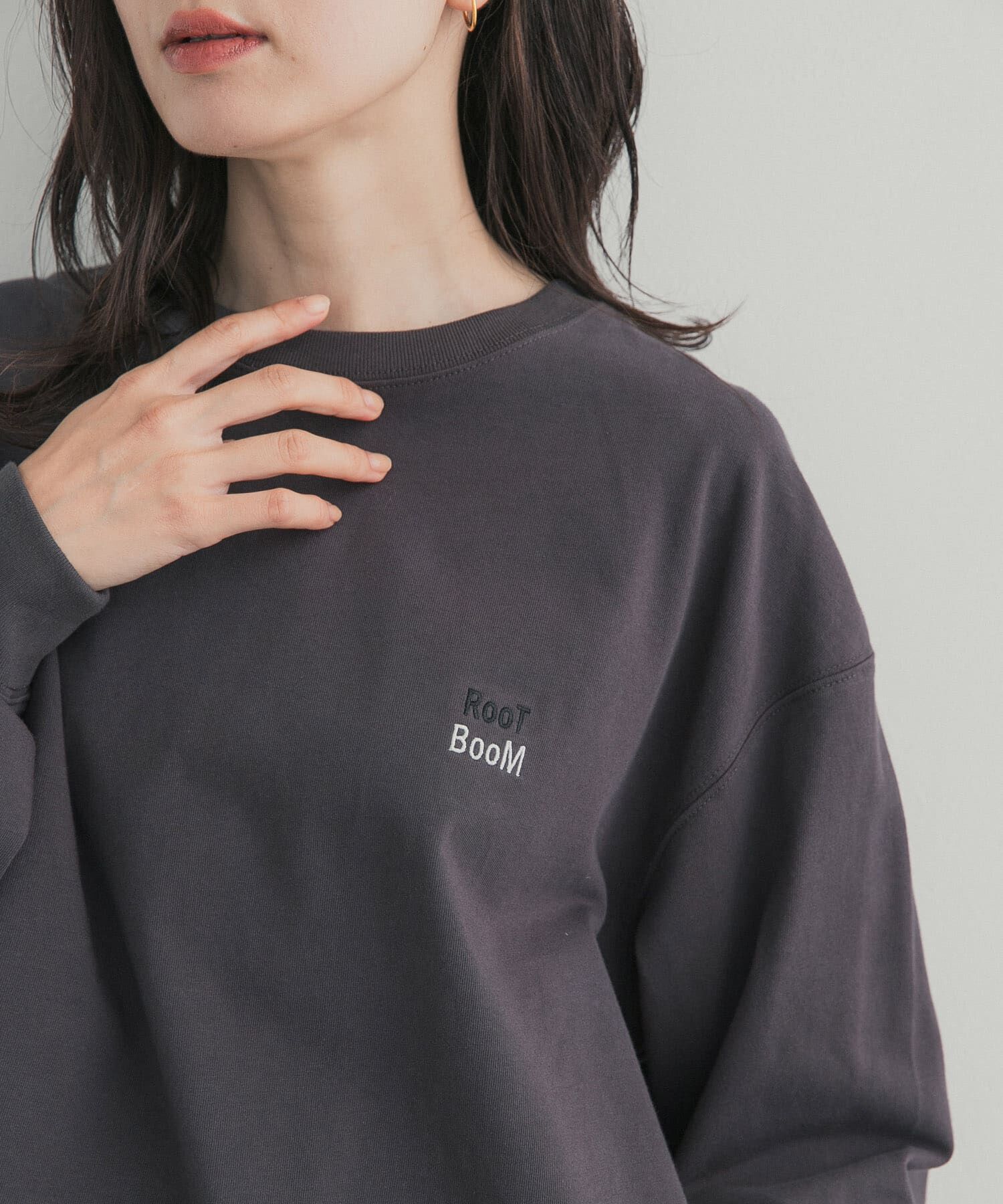 URBAN RESEARCH DOORS「GrowOrganic 刺しゅうロングスリーブTシャツ」|Tシャツ・カットソー|