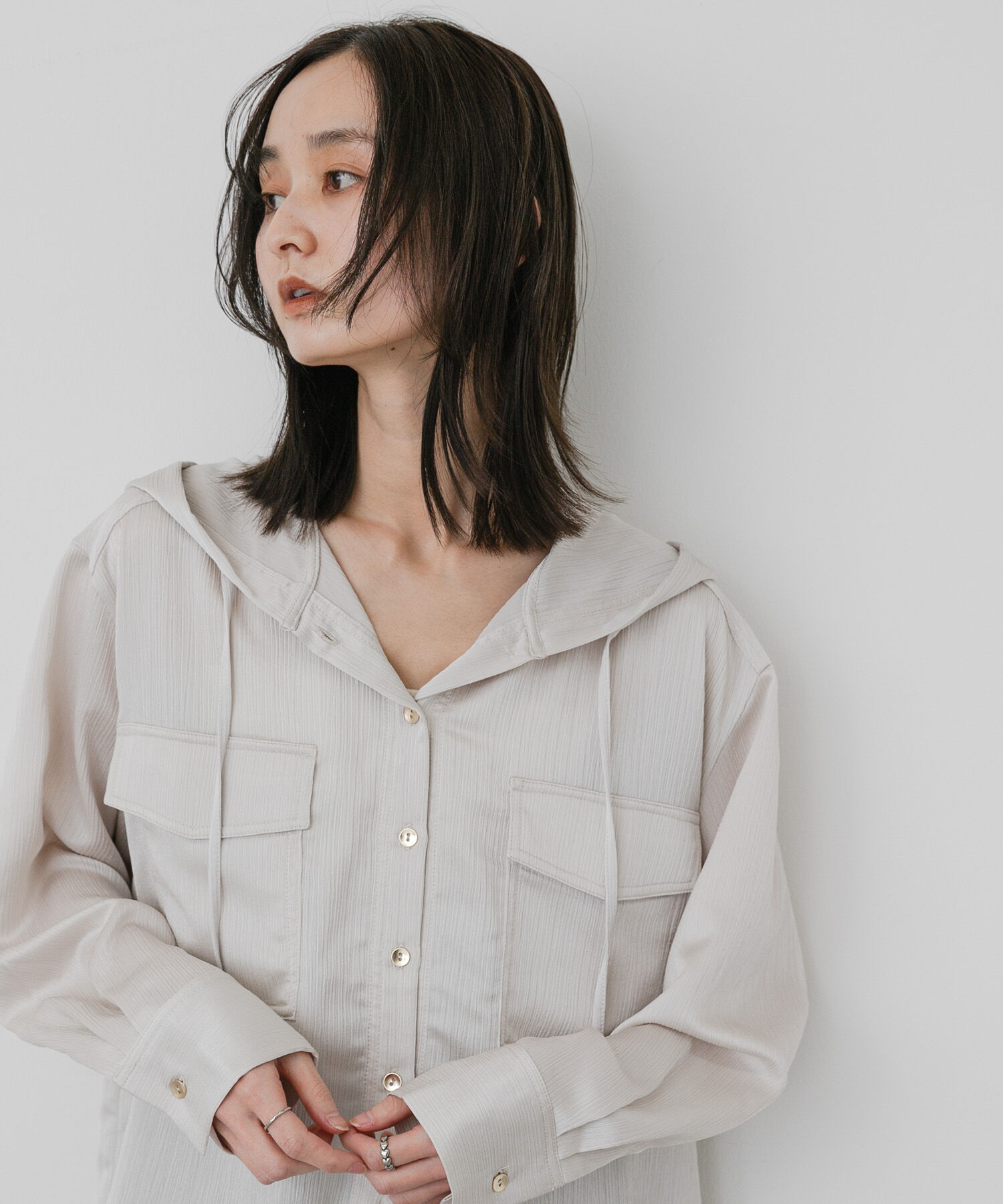 SENSE OF PLACE by URBAN RESEARCH「サテンフーディシャツ」|シャツ・ブラウス|