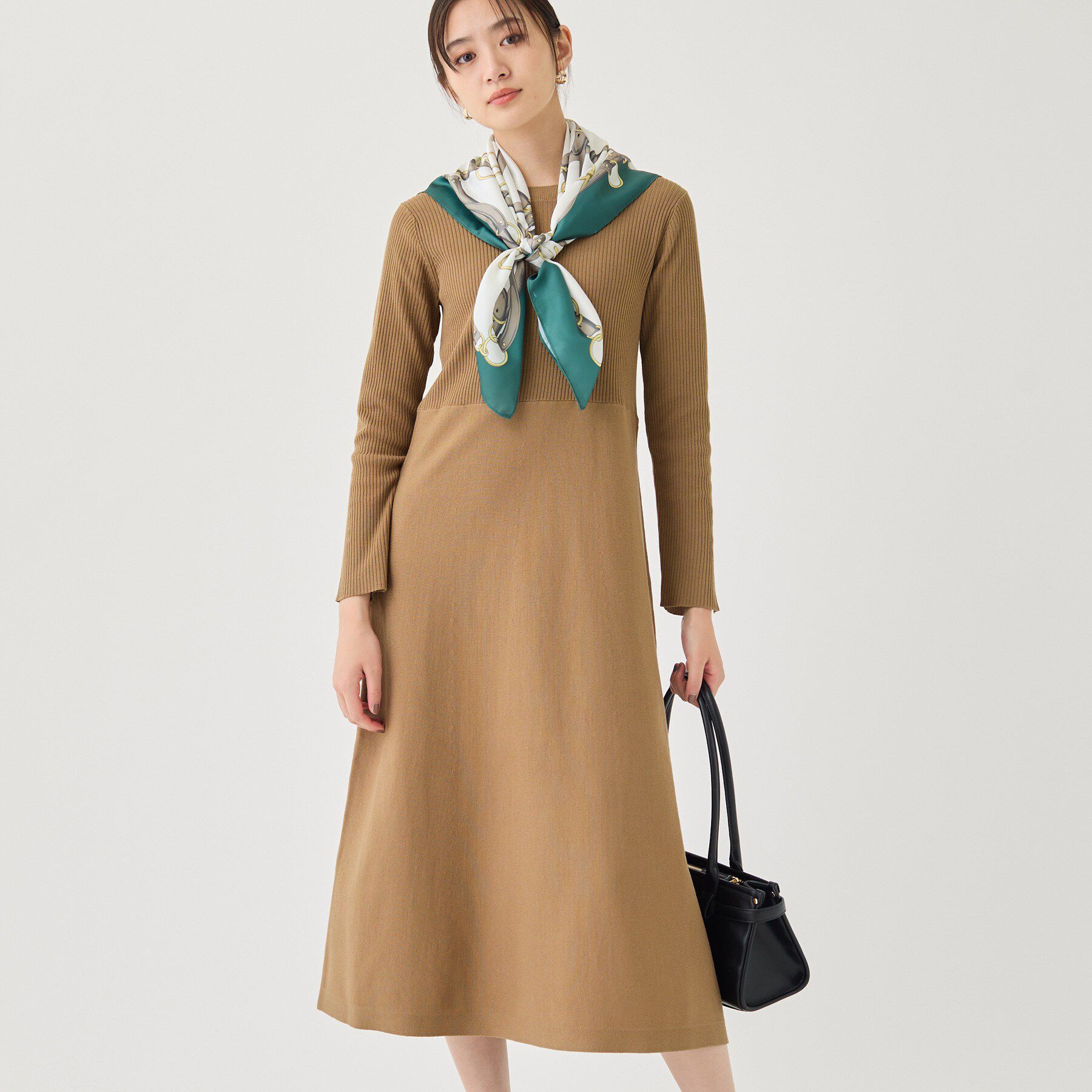 INDIVI「【一着でコーデ完成！】ニットコンビ 美スタイルワンピース」|ワンピース|