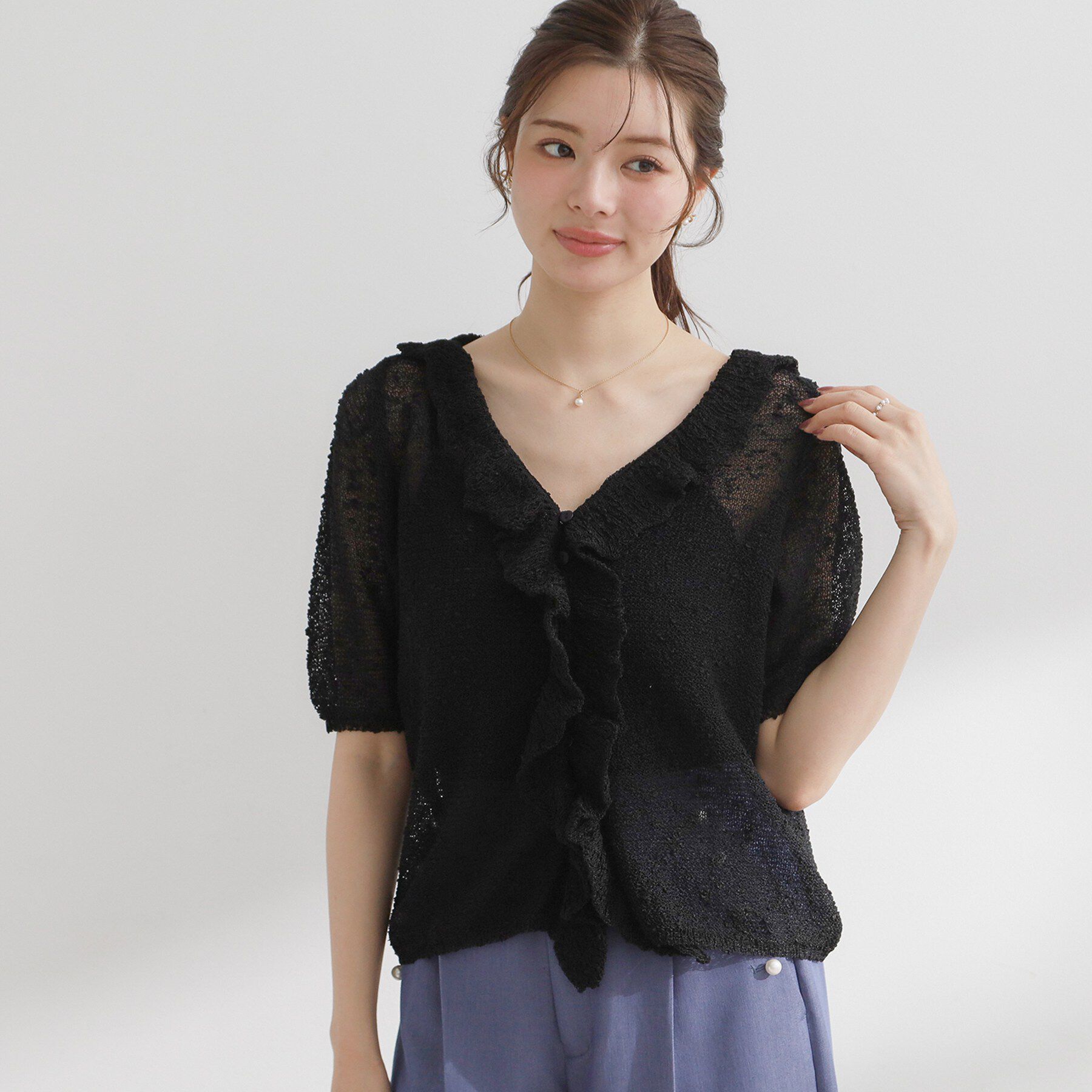 Couture broach「フリルVネックニットカーディガン」|カーディガン|ネイビー(094)