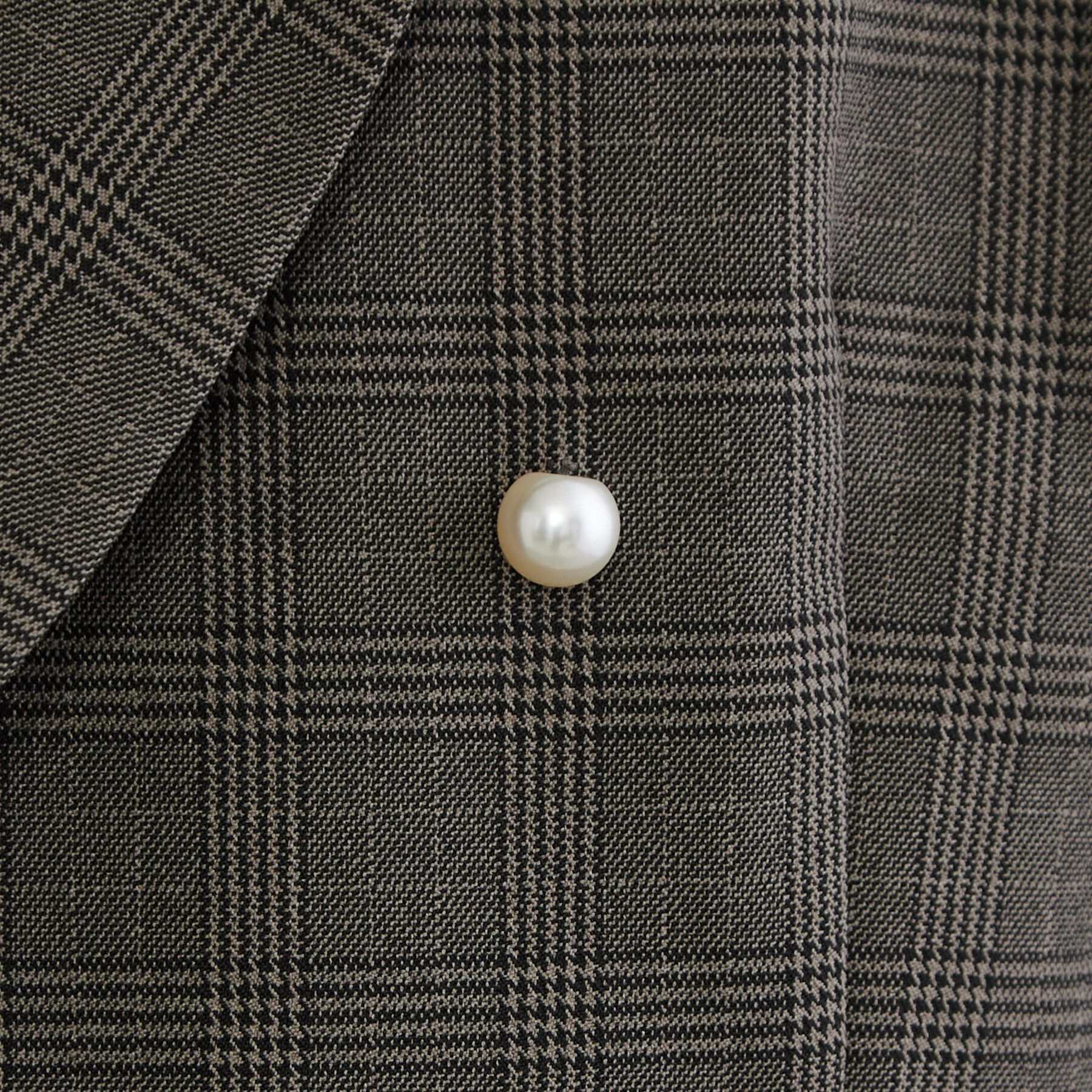 Couture broach「【毛玉になりにくい・イージーケア・セットアップ可】パール風釦テーラードジャケット」|テーラードジャケット|