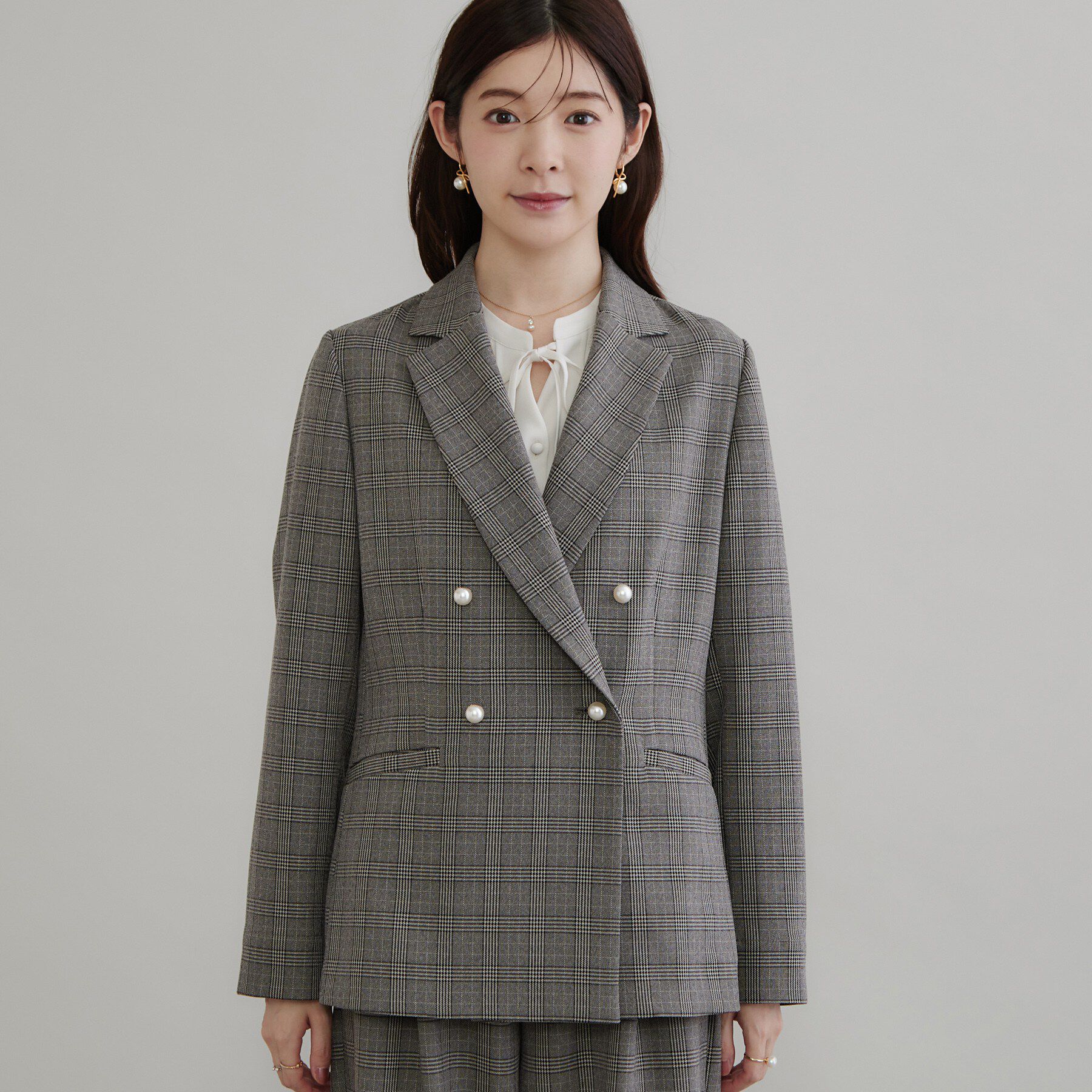 Couture broach「【毛玉になりにくい・イージーケア・セットアップ可】パール風釦テーラードジャケット」|テーラードジャケット|