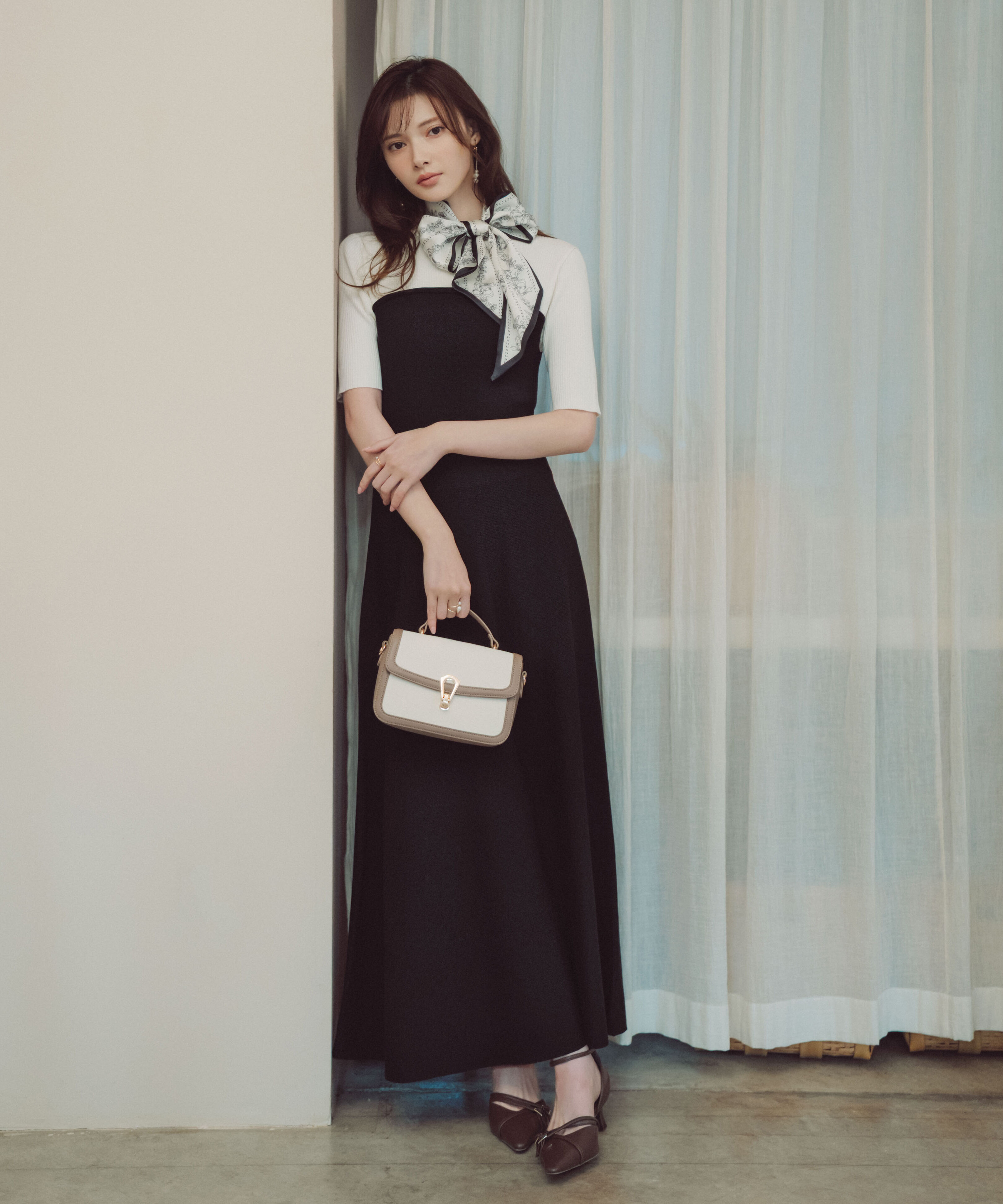 PROPORTION BODY DRESSING「スカーフ付きニットワンピース　26SS」|ワンピース|ブラック&times;ホワ