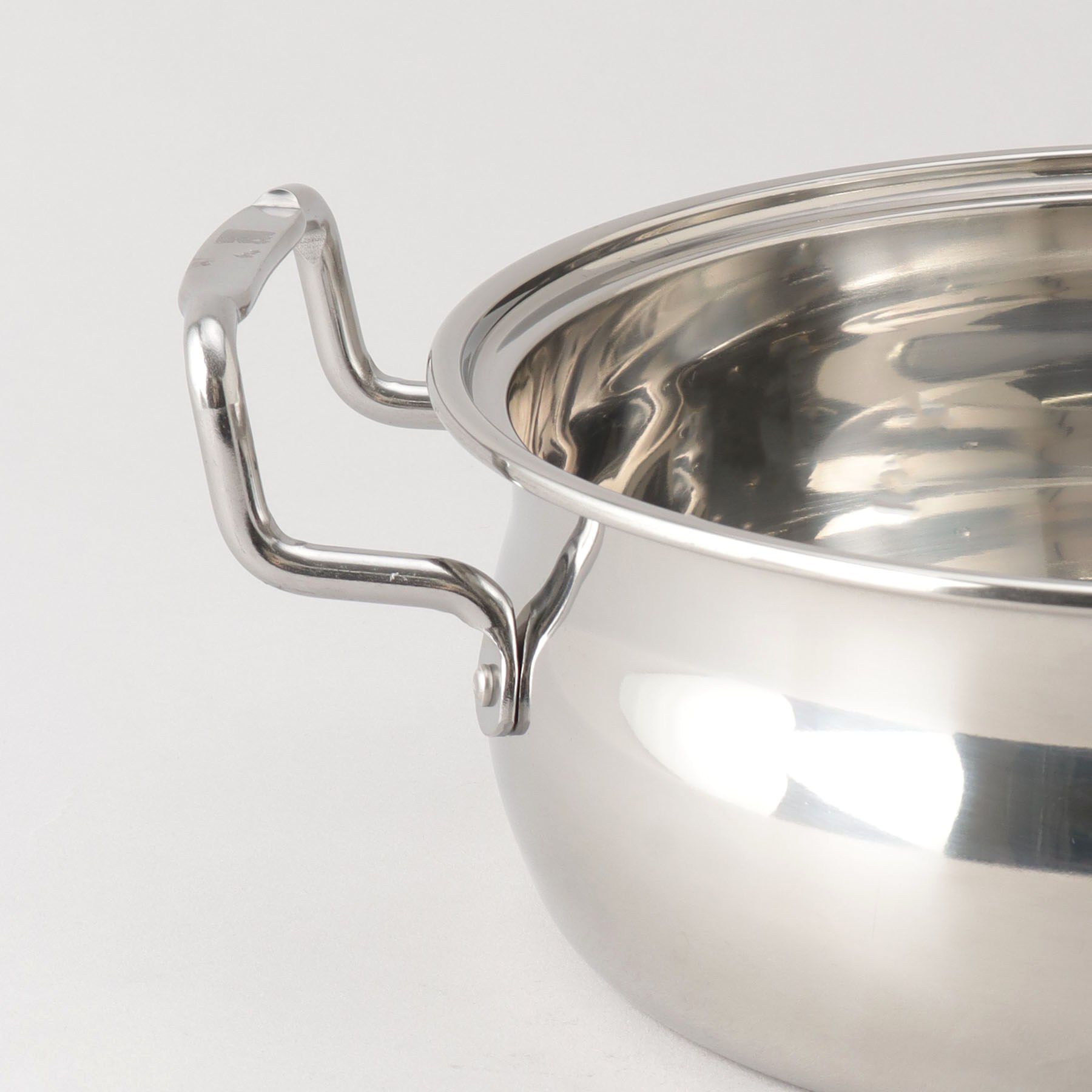 212 KITCHEN STORE「和粋 ステンレス製土鍋風卓上鍋22cm(目皿付)」|食器・キッチングッズ|