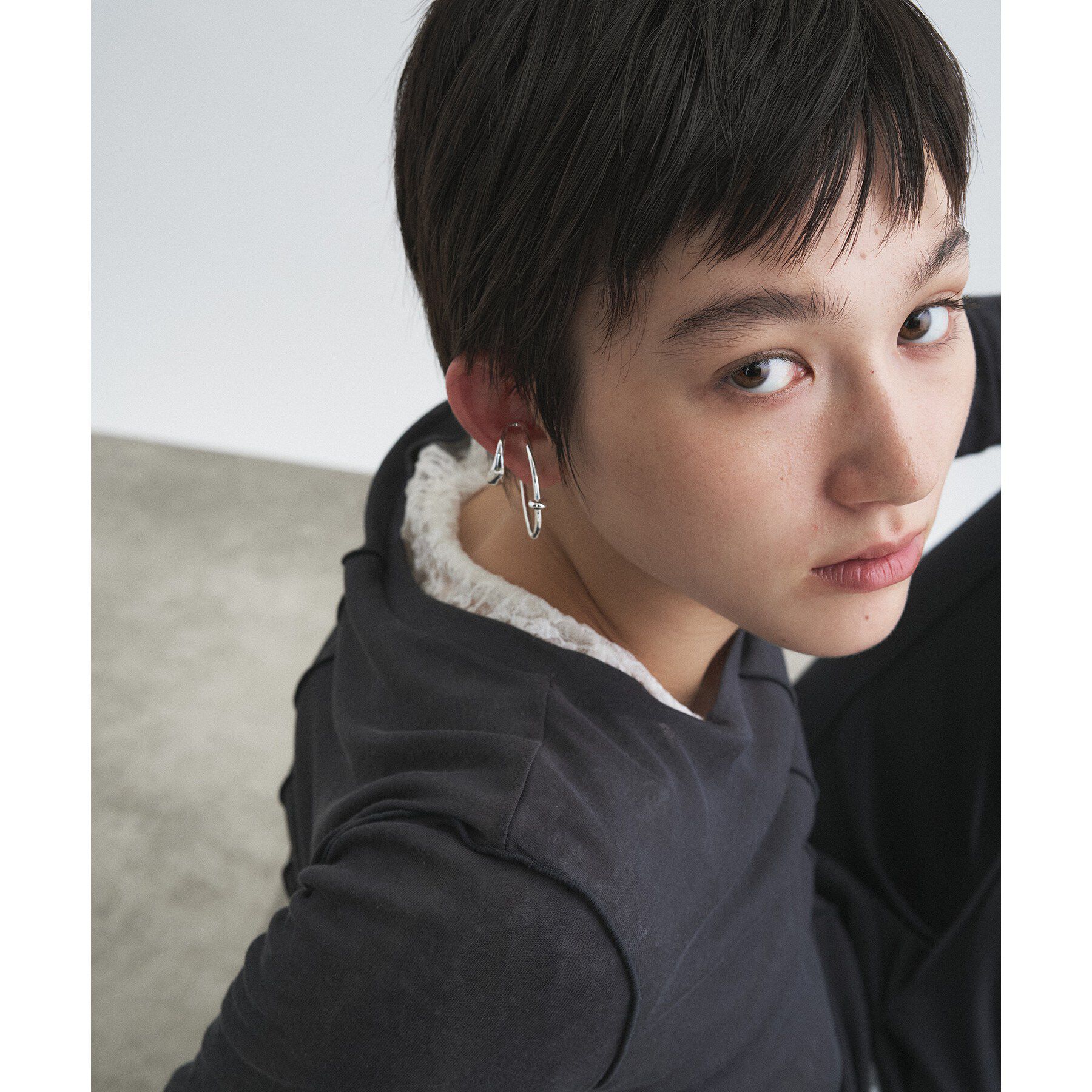 CODE A「soierie｜Neo coil ear cuff」|イヤリング|