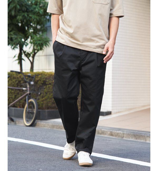 ikka「UNIVERSAL OVERALL ユニバーサルオーバーオール dailyタックテーパードパンツ」|その他|