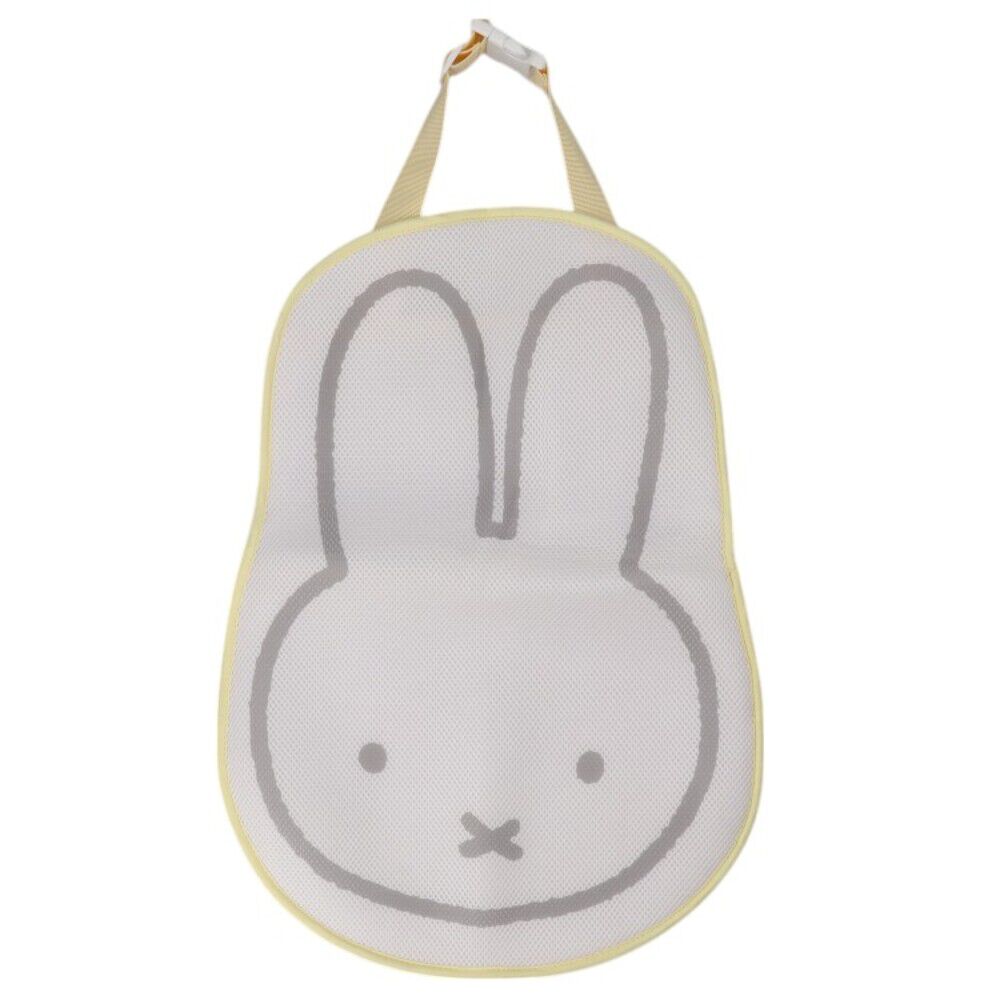 BACKYARD FAMILY「カーシートクッション かわいい 通販 シートクッション カーシート クッション 保冷剤を入れ」|その他|ホワイト1