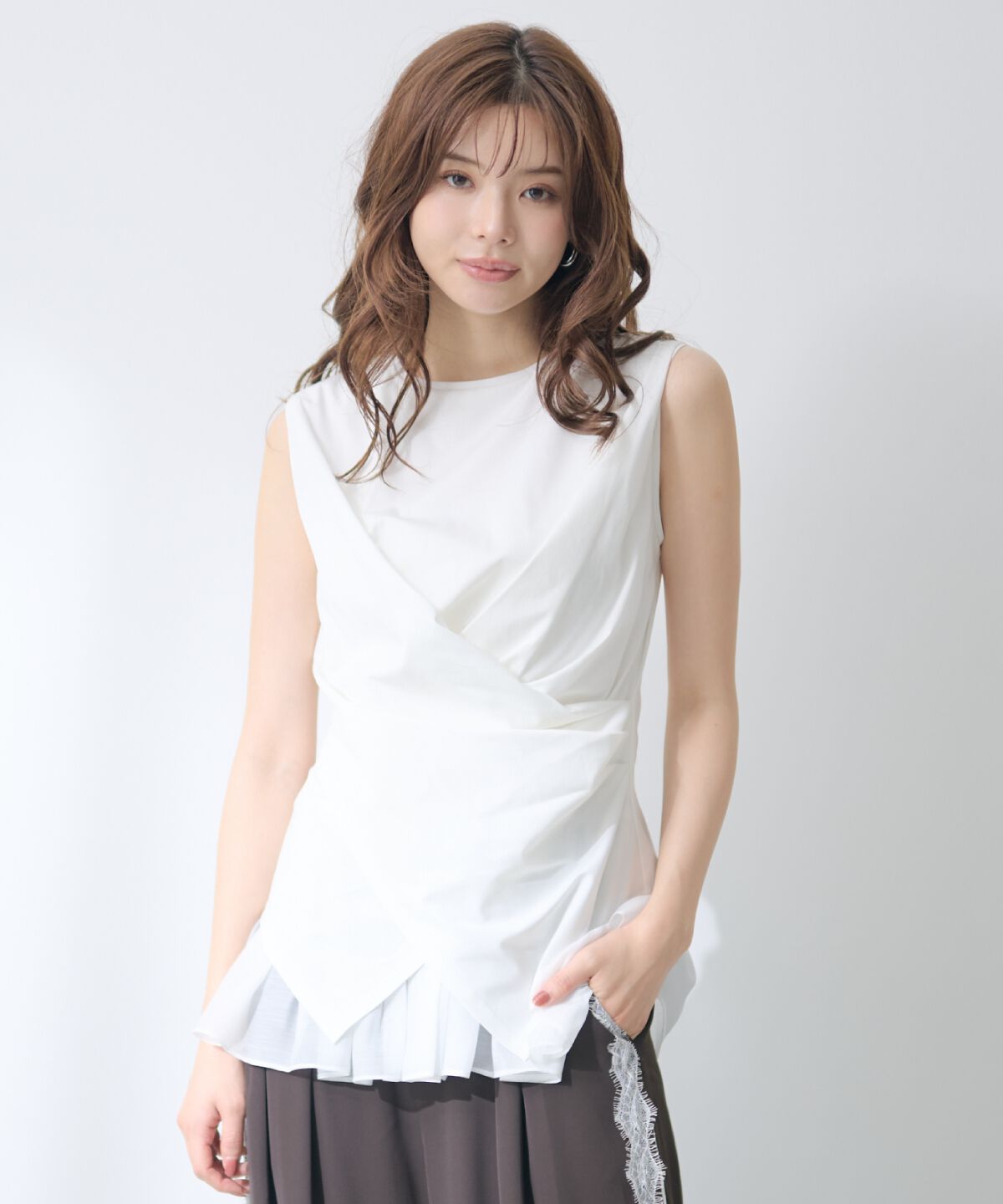 アンドクチュール「ウエストクロスドッキングカットソー」|Tシャツ・カットソー|オフ