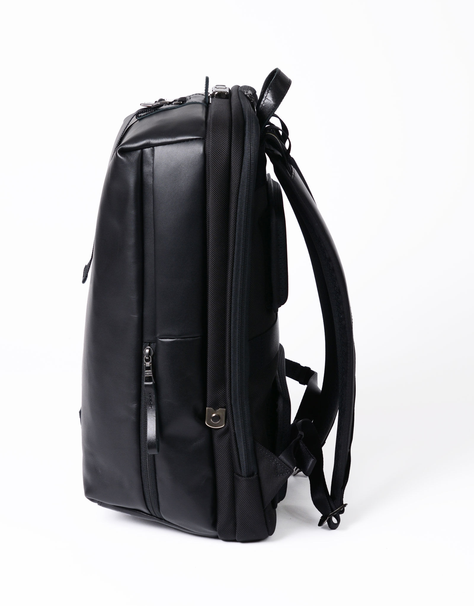 master-piece「Bump leather ver. バックパックL」|リュック|