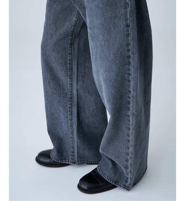EDIFICE「Levi&rsquo;s(リーバイス) 別注 Baggy Wide Leg デニムパンツ ASH BLACK（L30）」|デニム|