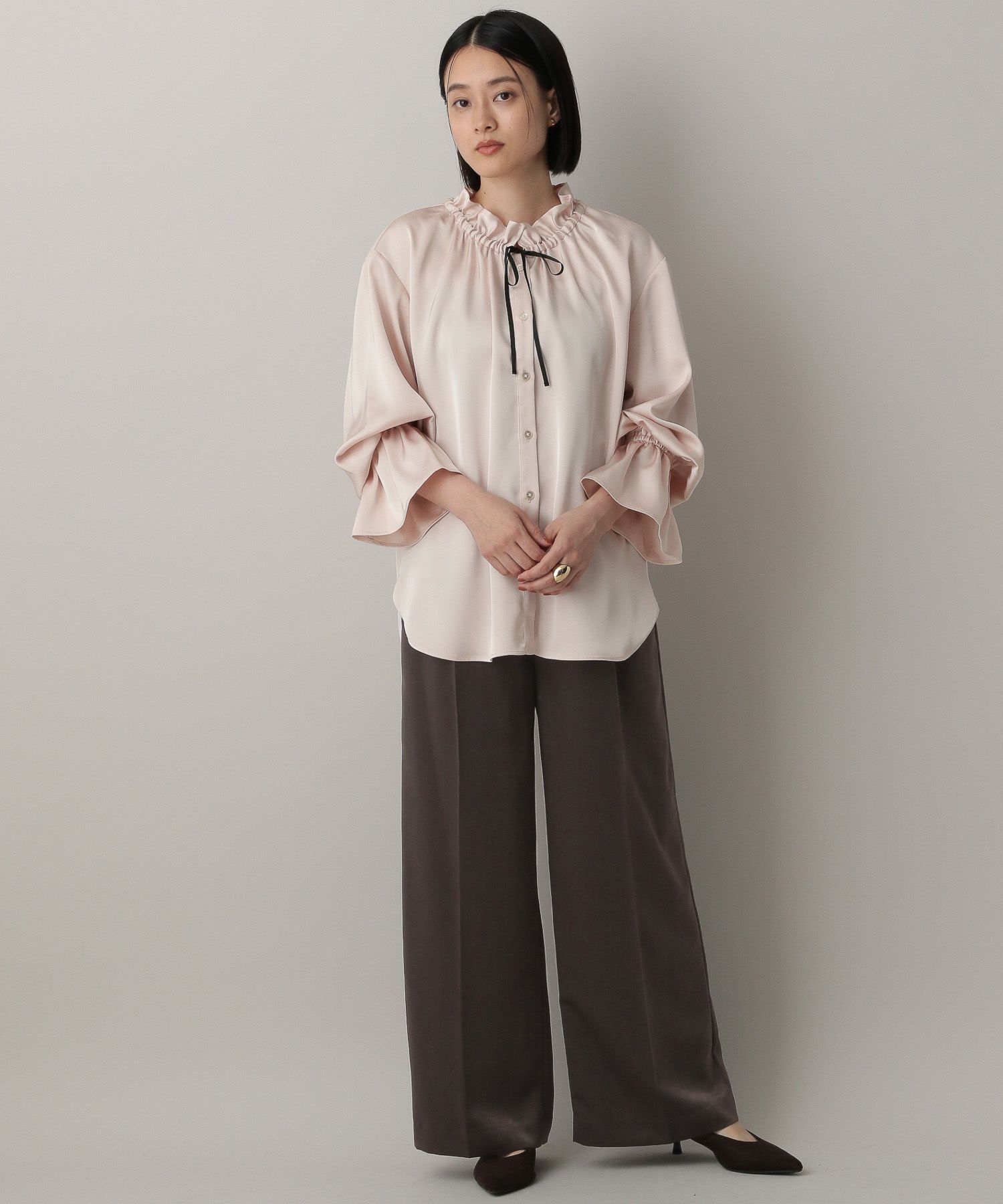 A part by 「【OUTLET】フリルネックリボンブラウス」|シャツ・ブラウス|