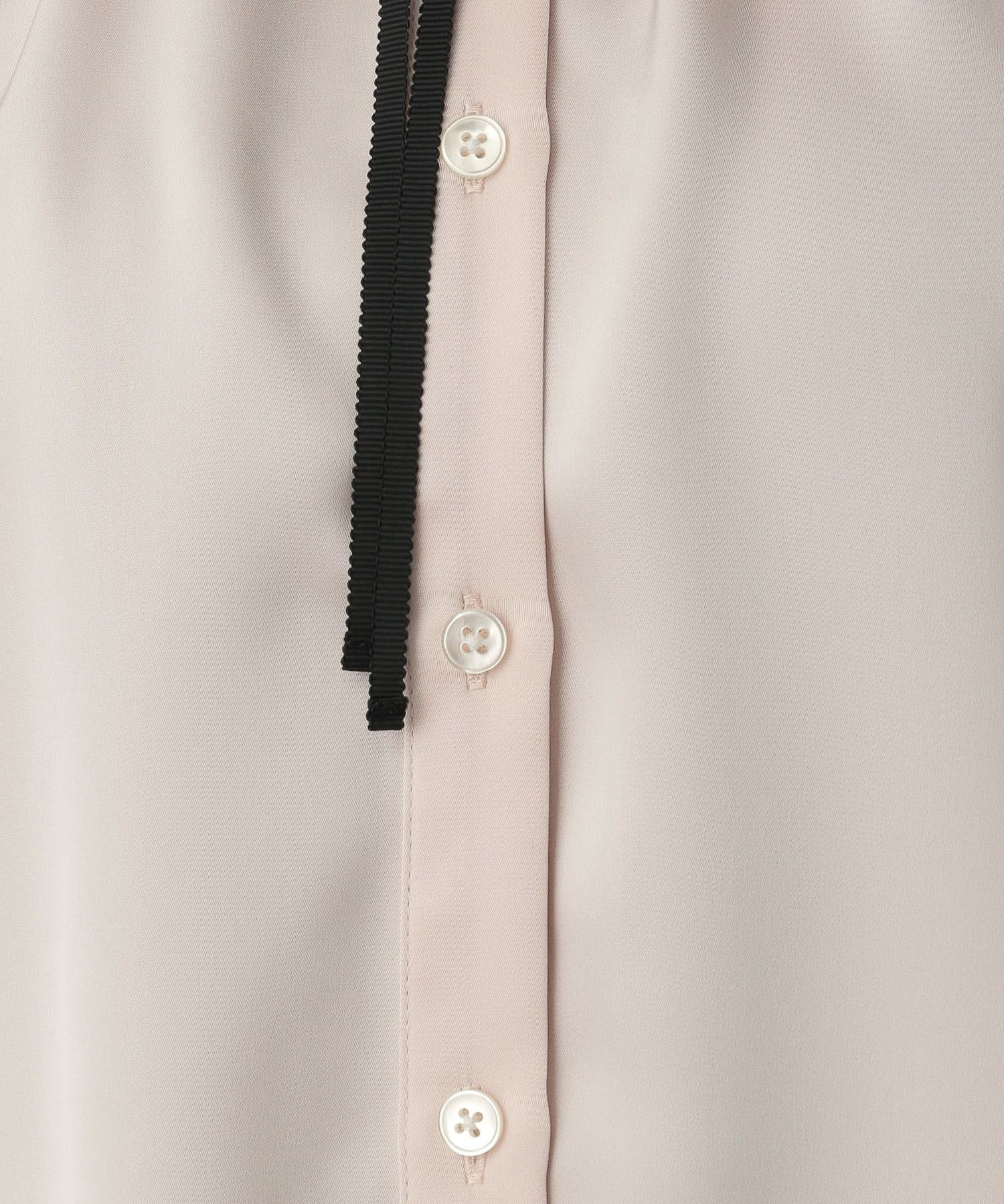 A part by 「【OUTLET】フリルネックリボンブラウス」|シャツ・ブラウス|