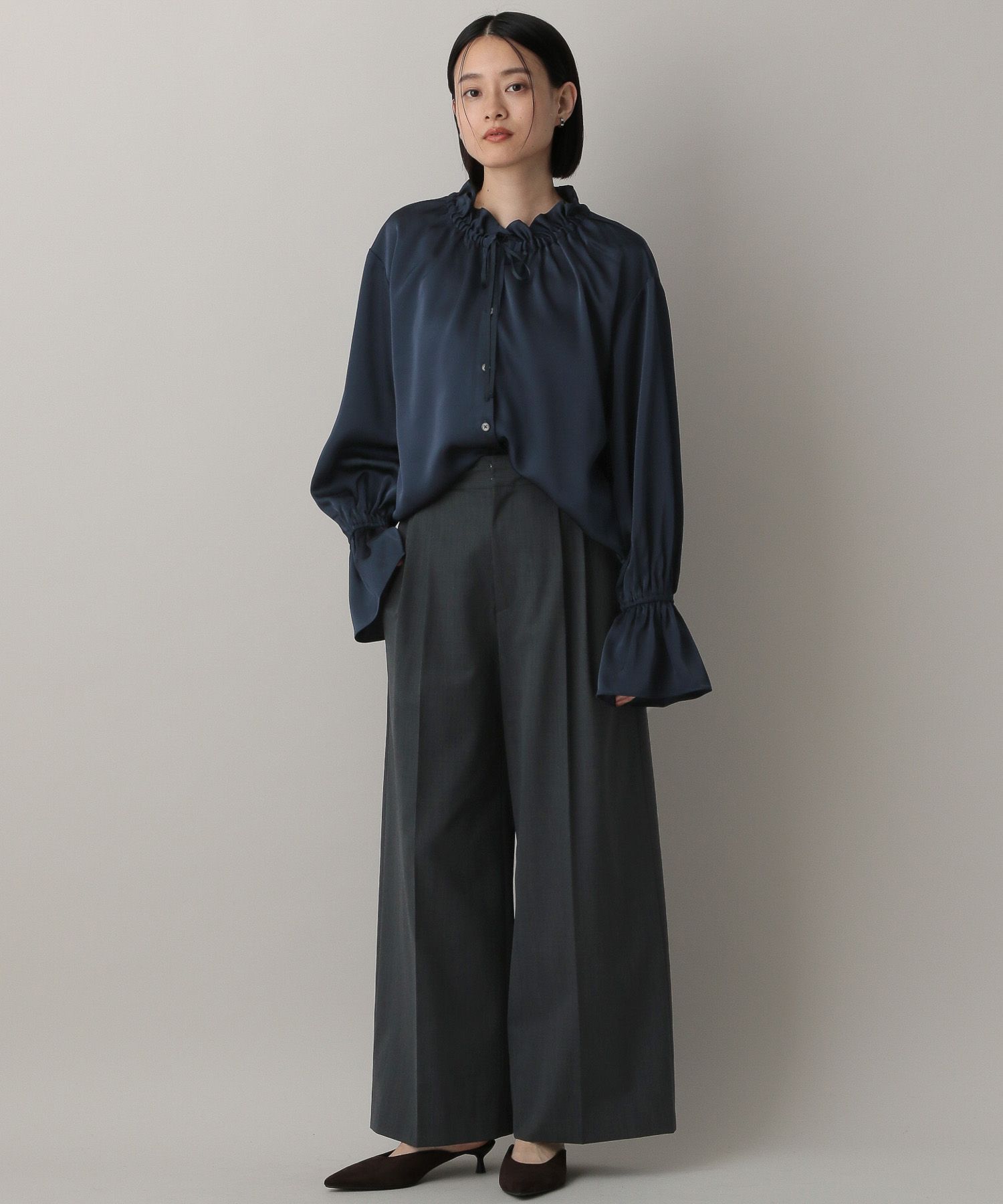 A part by 「【OUTLET】フリルネックリボンブラウス」|シャツ・ブラウス|