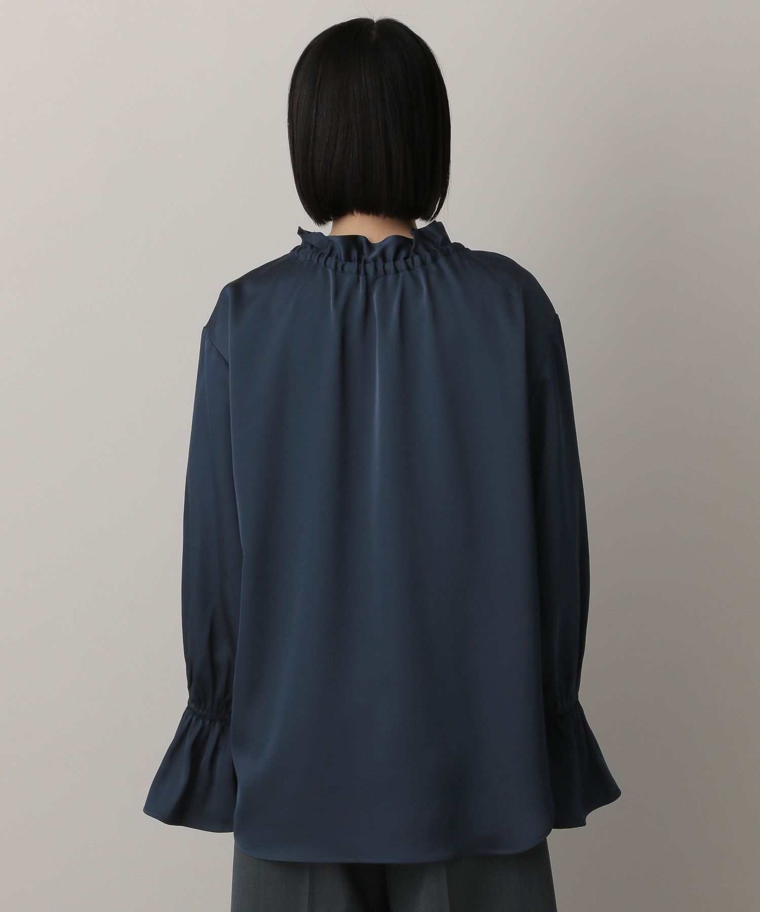 A part by 「【OUTLET】フリルネックリボンブラウス」|シャツ・ブラウス|