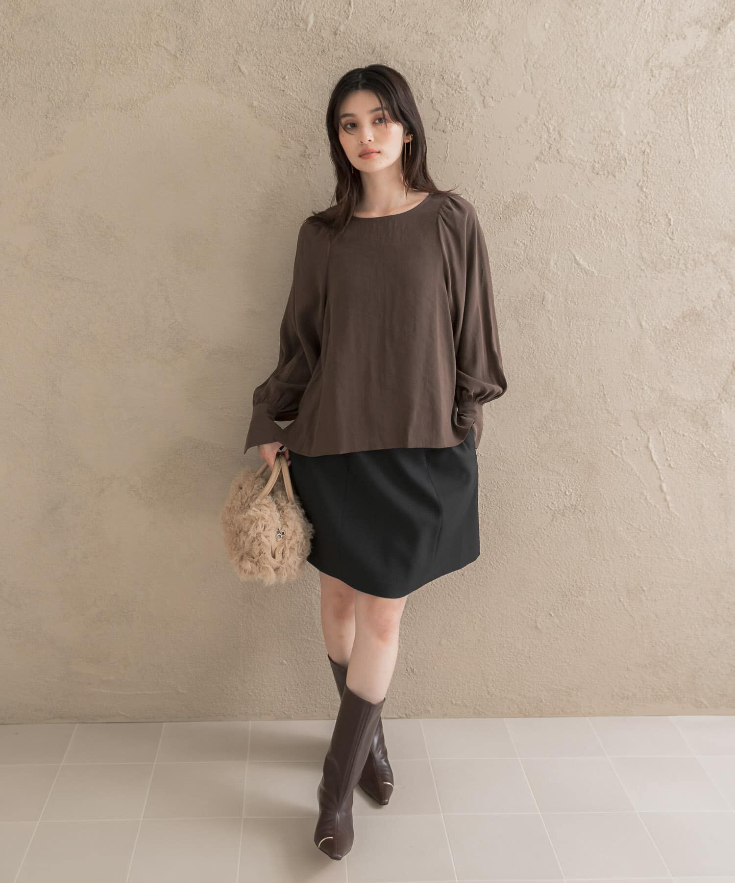 URBAN RESEARCH ROSSO「『WEB/一部店舗限定』ギャザーショルダーバックリボンブラウス」|シャツ・ブラウス|